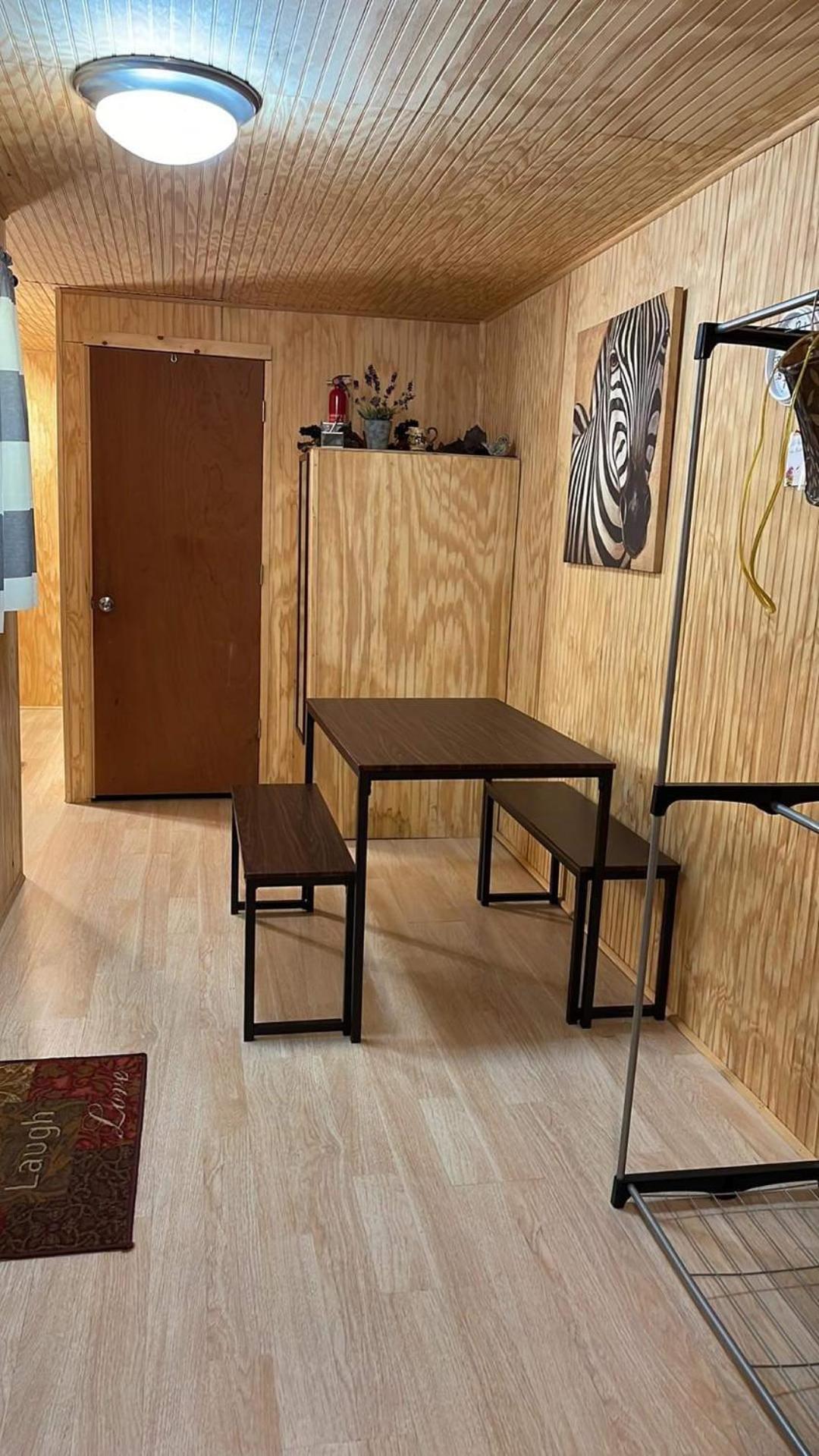 Tiny House at Buffalo River Lodge view 4
