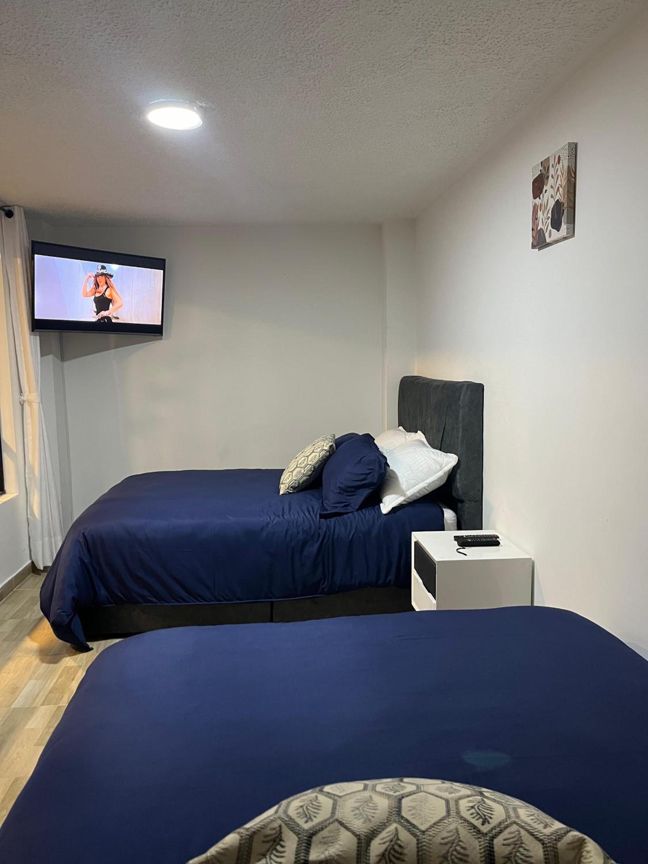 Apartasuites Bogotá 53 cerca al aeropuerto 01