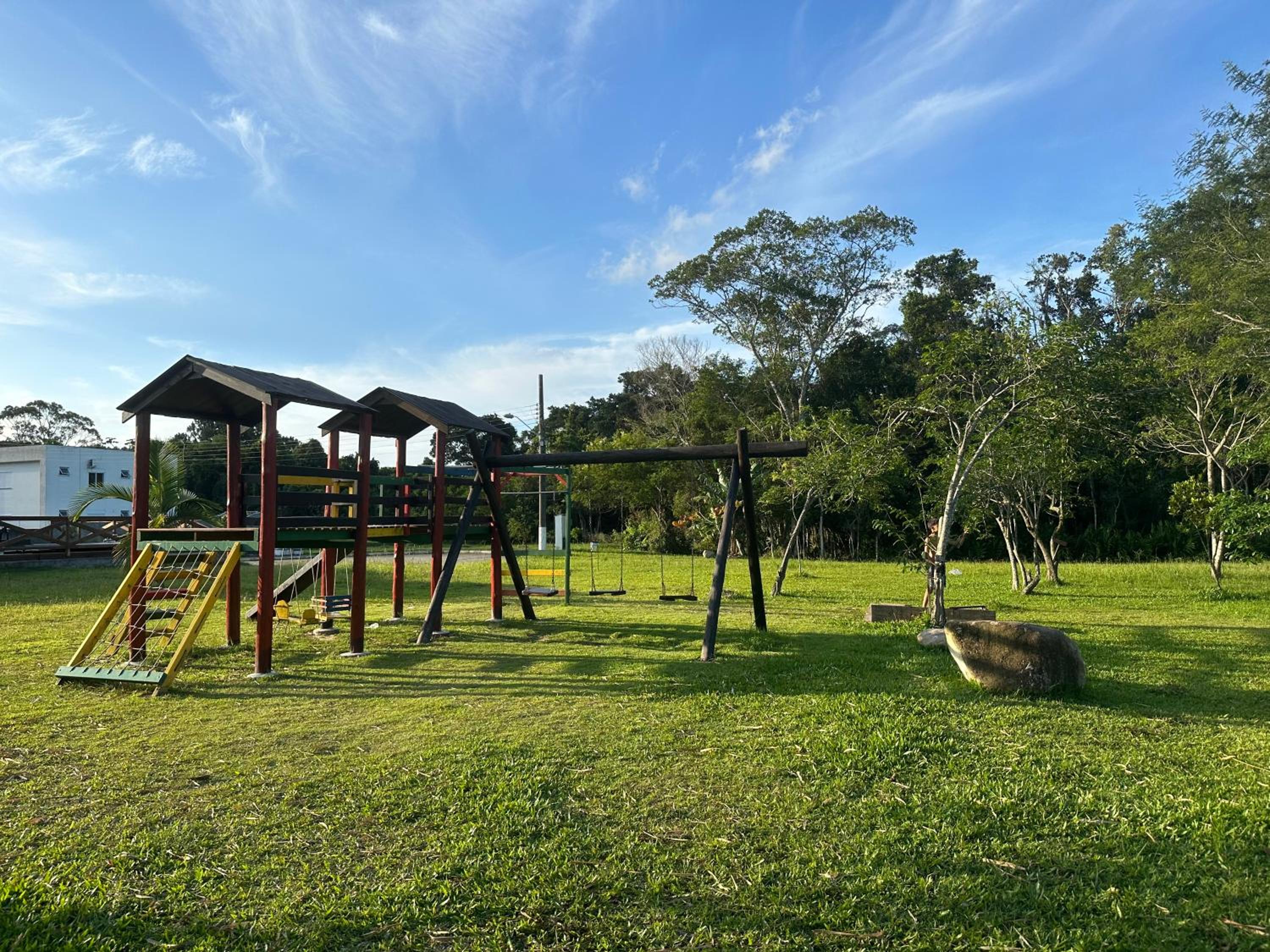 Casa Alto Padrão com piscina - Canasvieiras