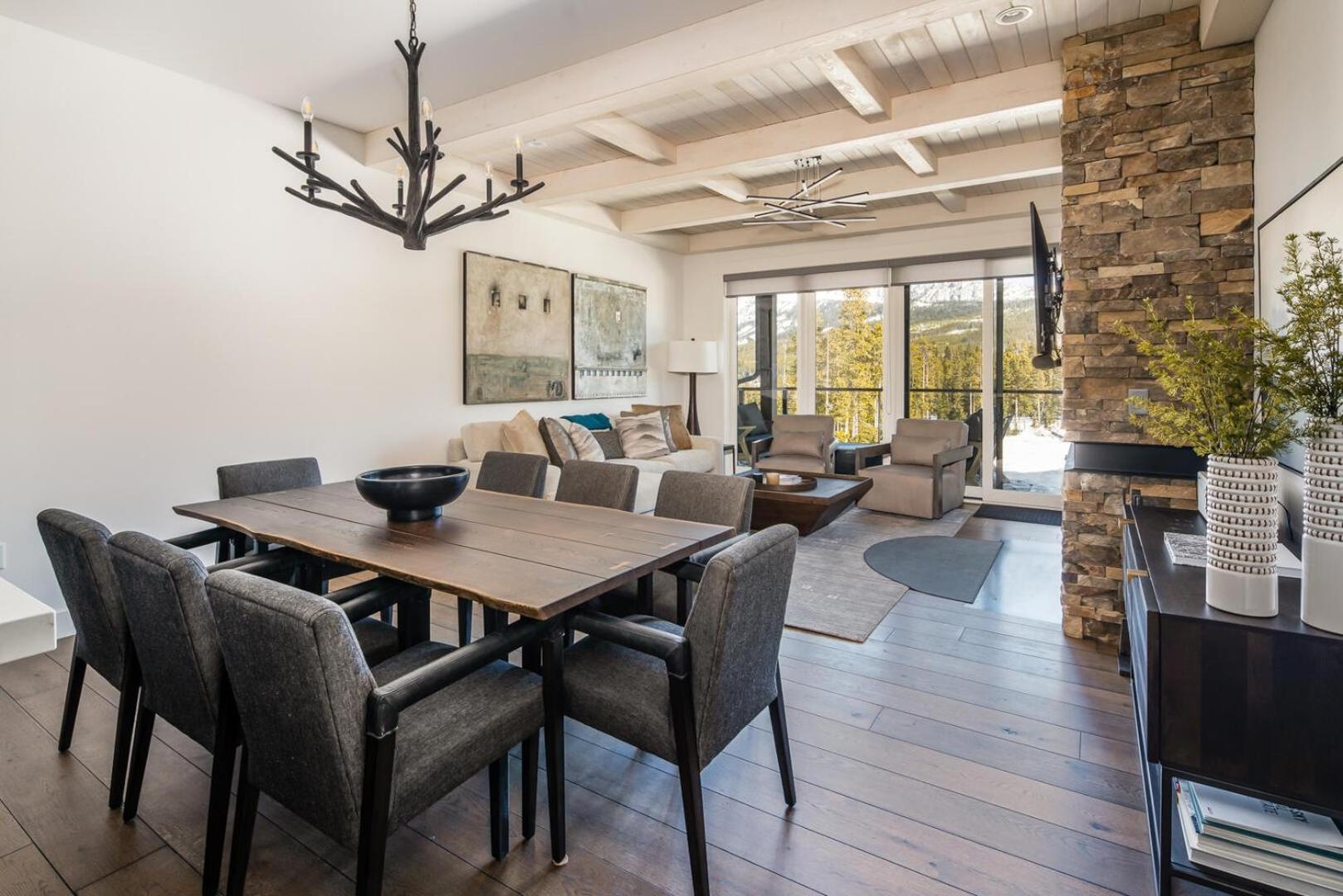 dining