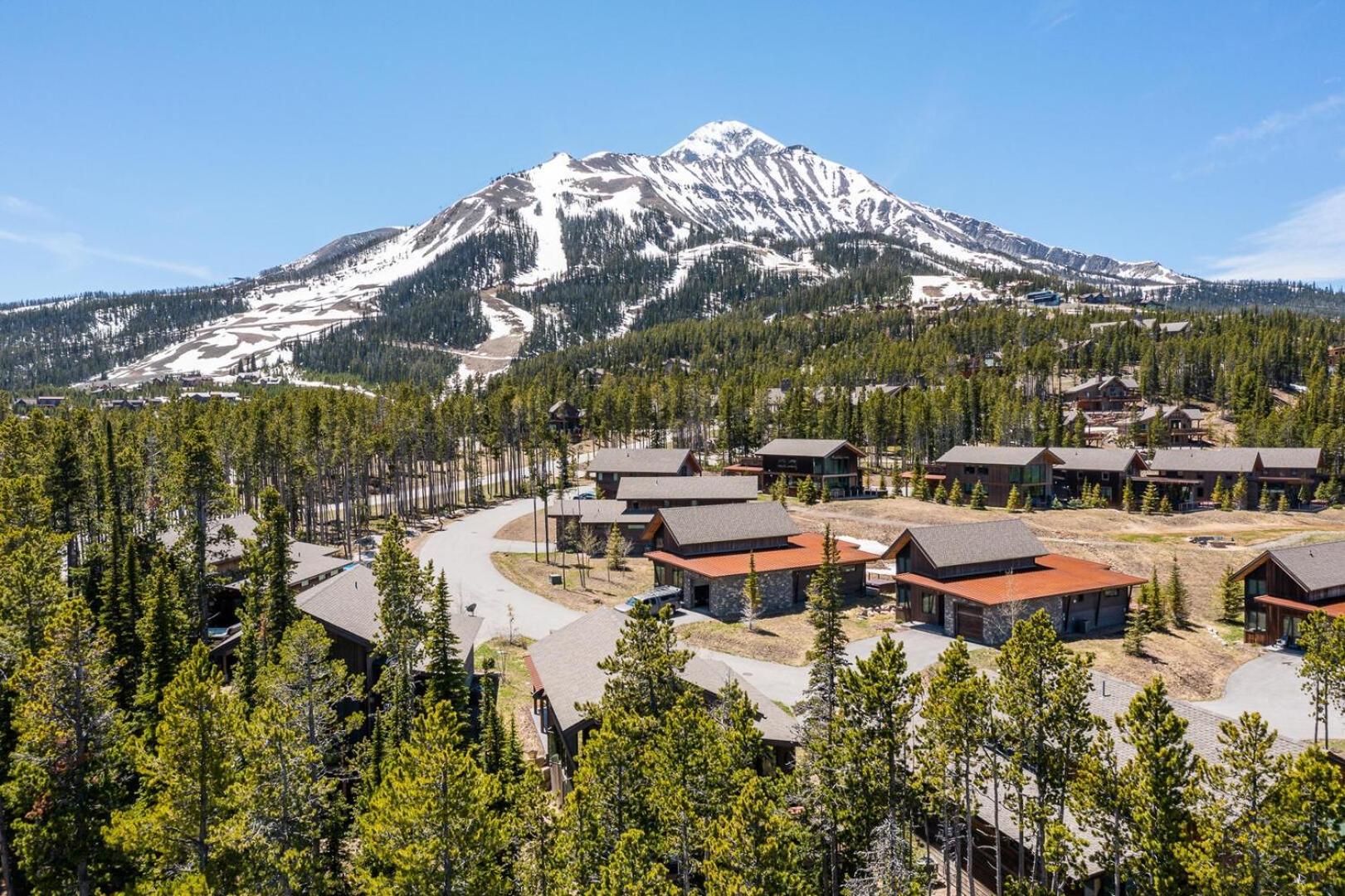 8 Alpine Bend view 4