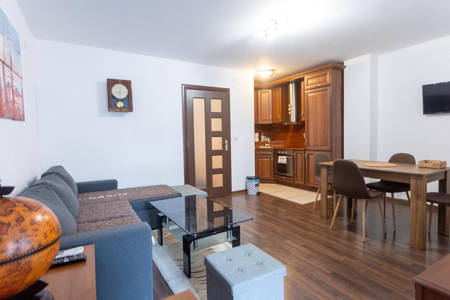 Karastoyanovi's apartment 3