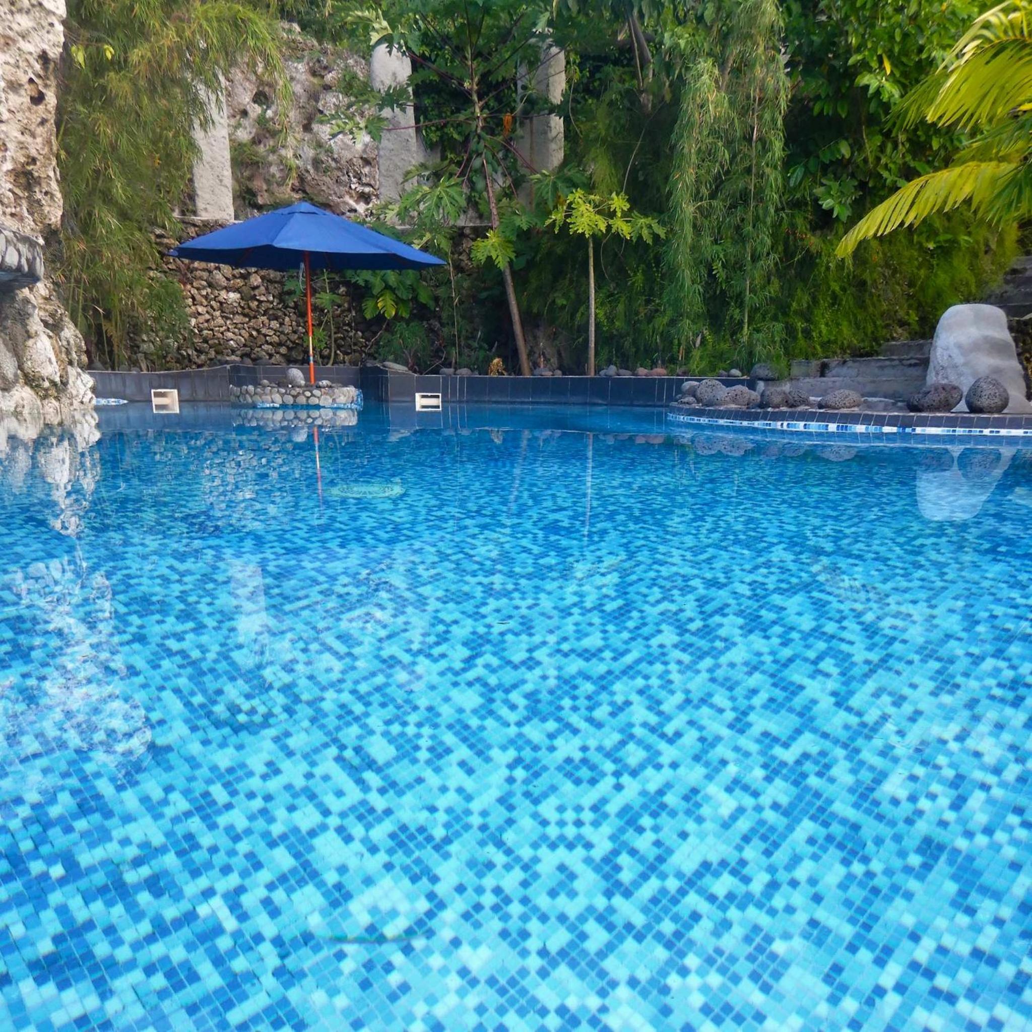 Rockwater Resort