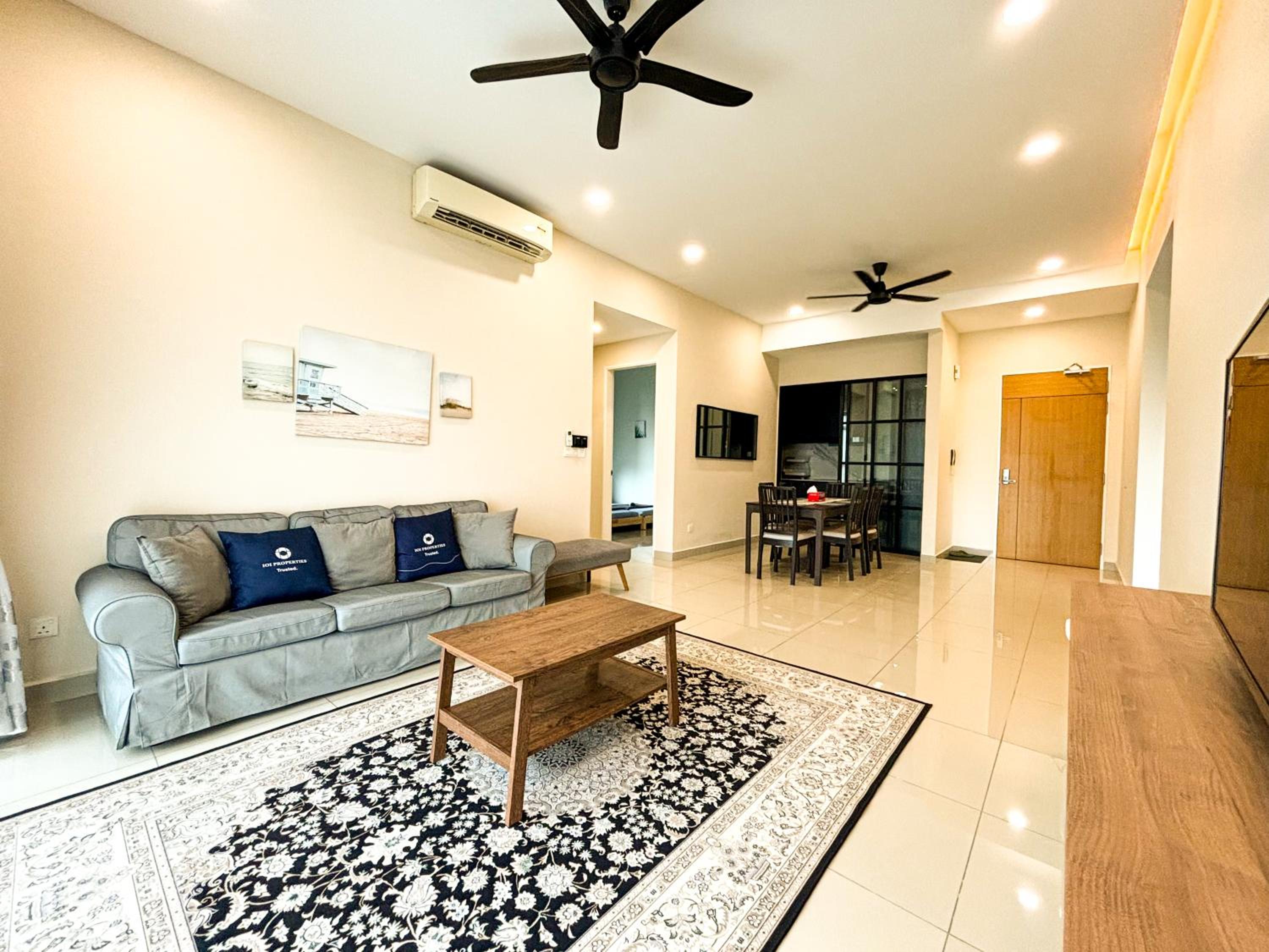 Ha-aH⁴ Home@nearby IOI Resort,3BR w Balcony photo 4