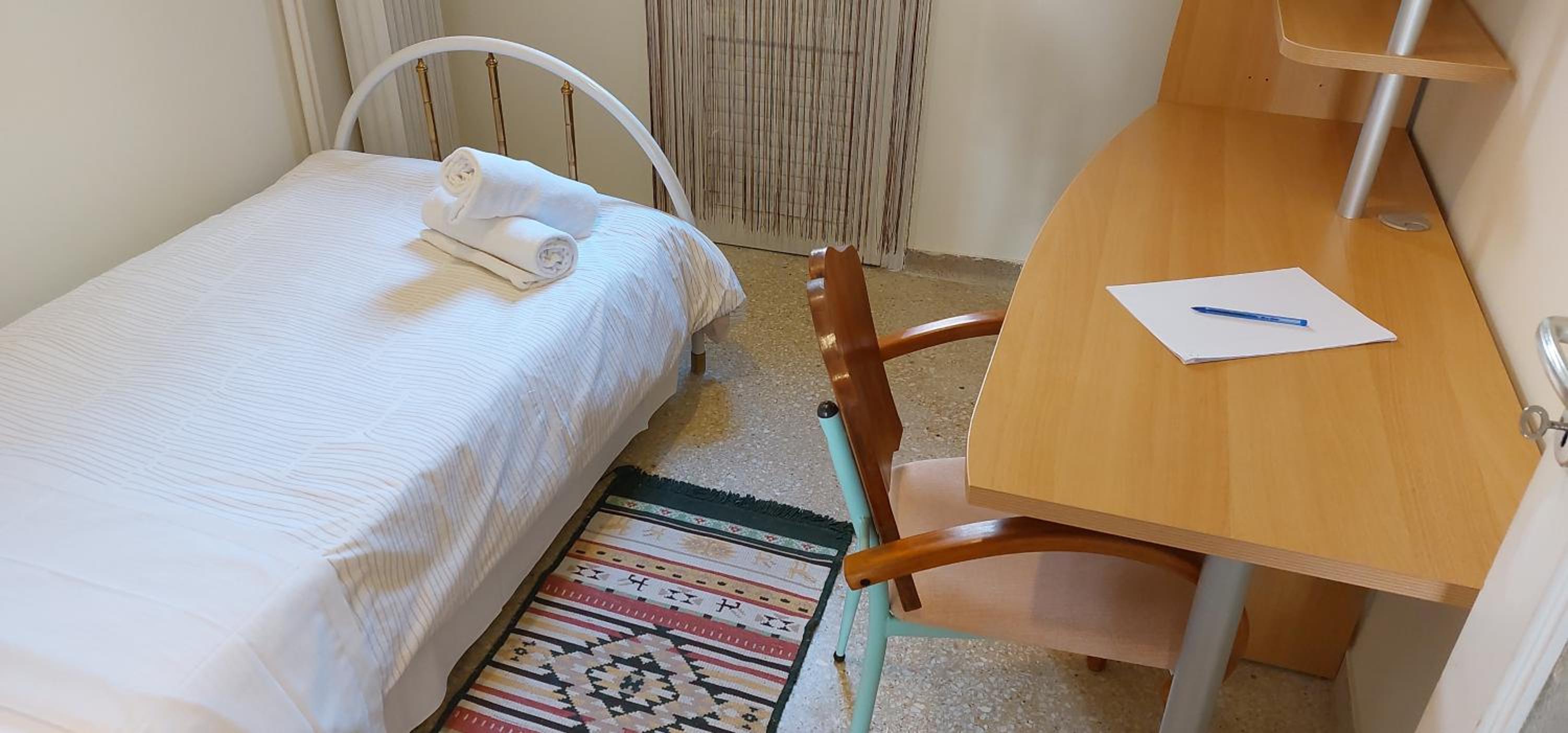 Retro Stay Athens
