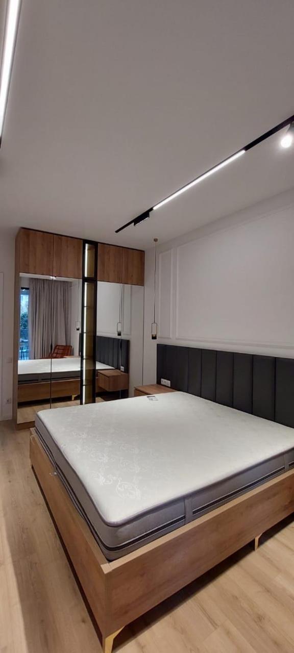 Luxury apartment Gardens
