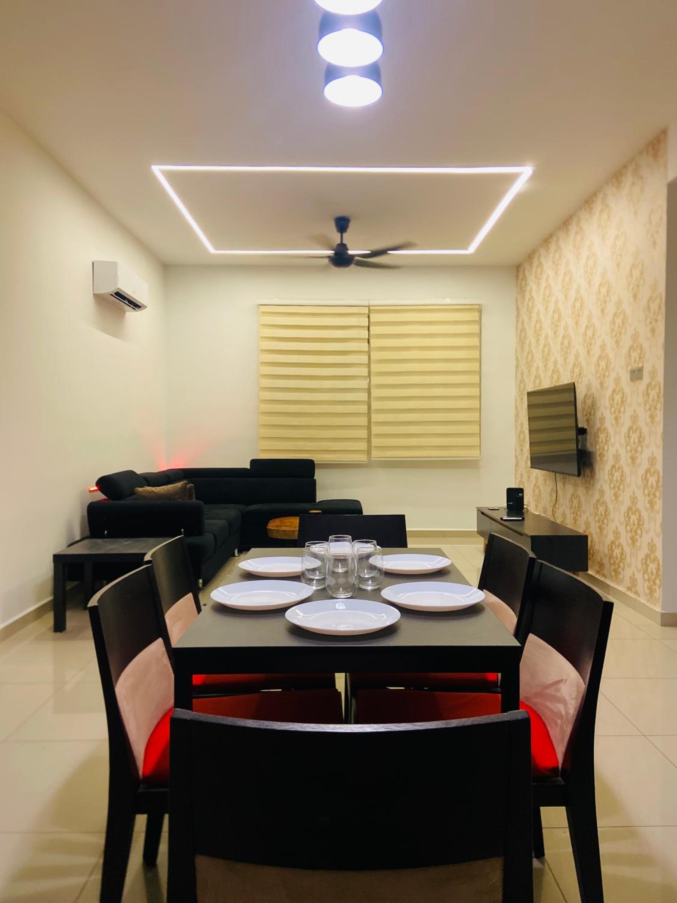 PROMO Luxury Condo 3 Bedrooms Near KLIA, Sepang, Nilai photo 8