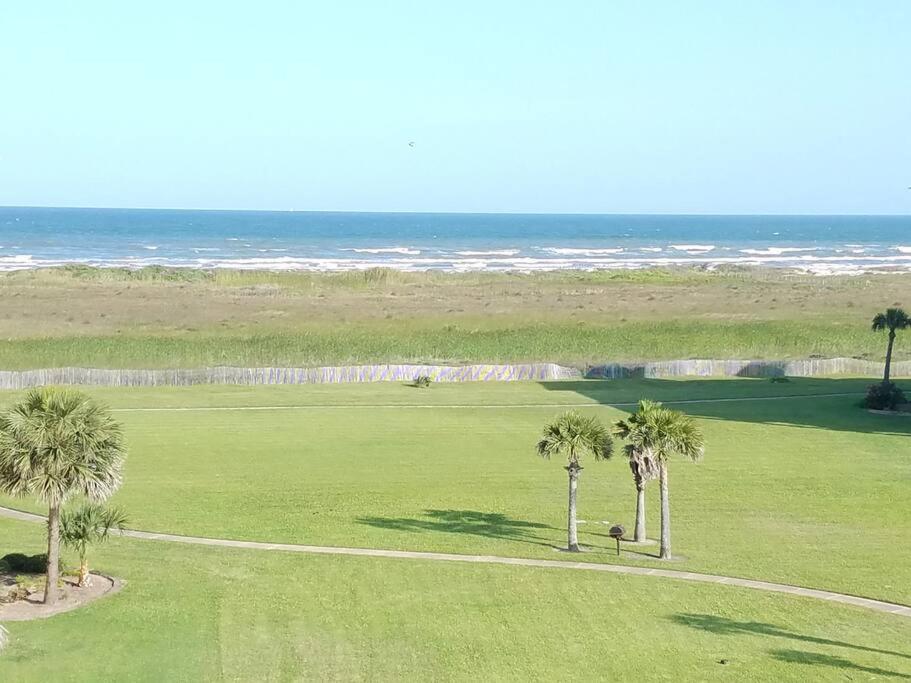 Unobstructed Beachfront Views at Private Beachfront Resort