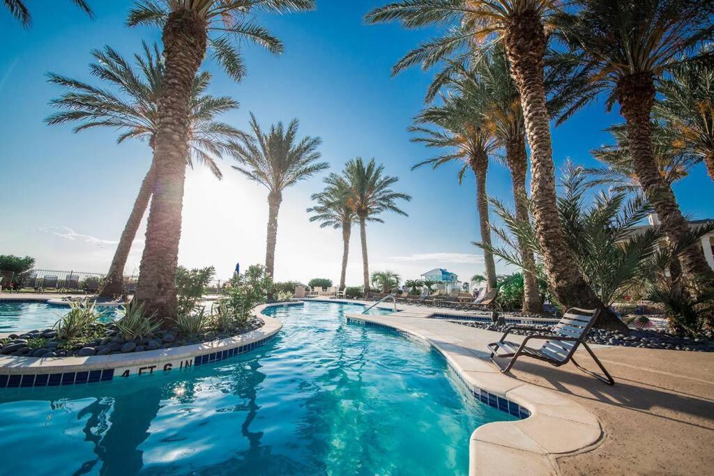 Unobstructed Beachfront Views at Private Beachfront Resort