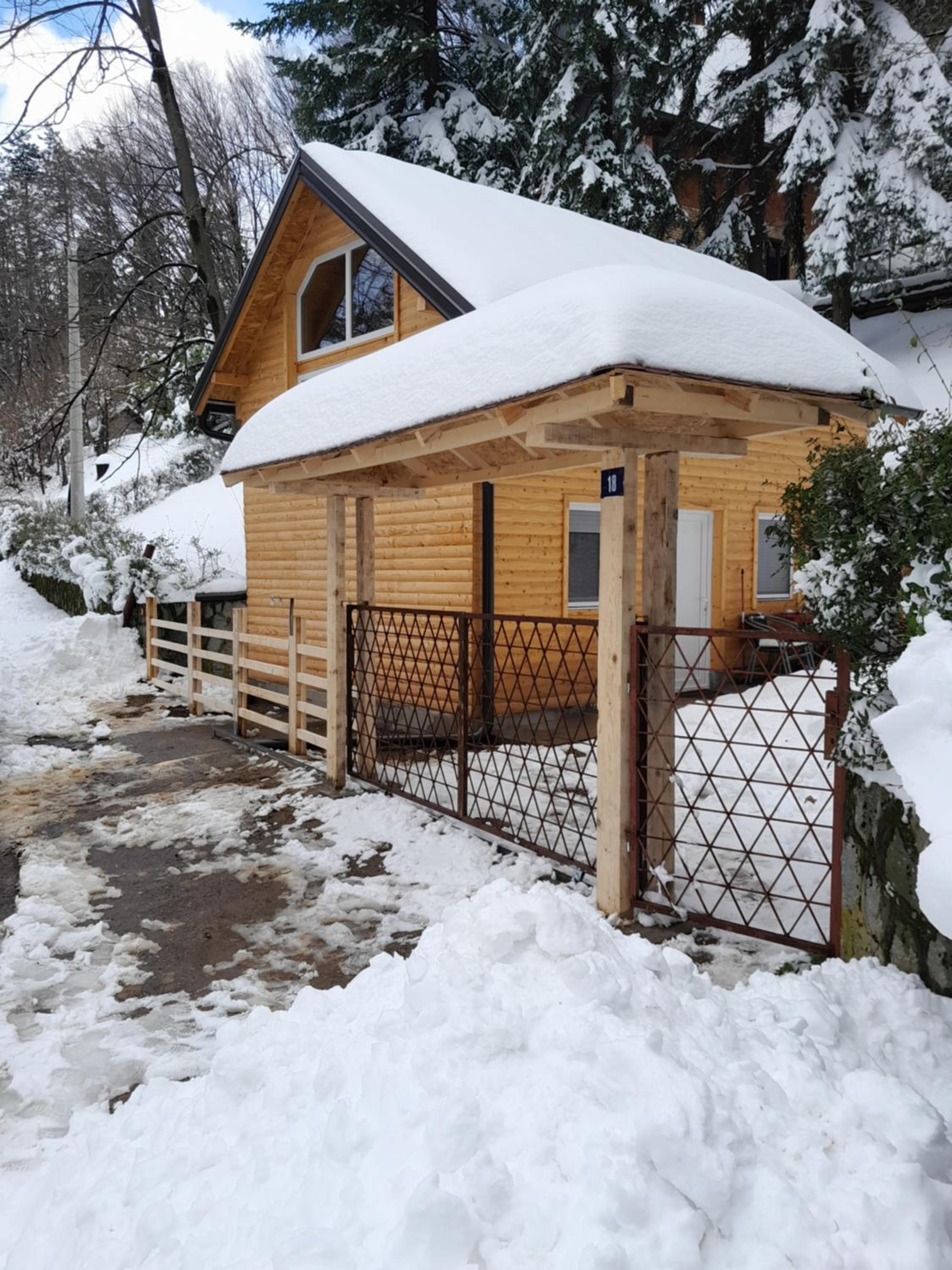 Rudnička čarolija view 3