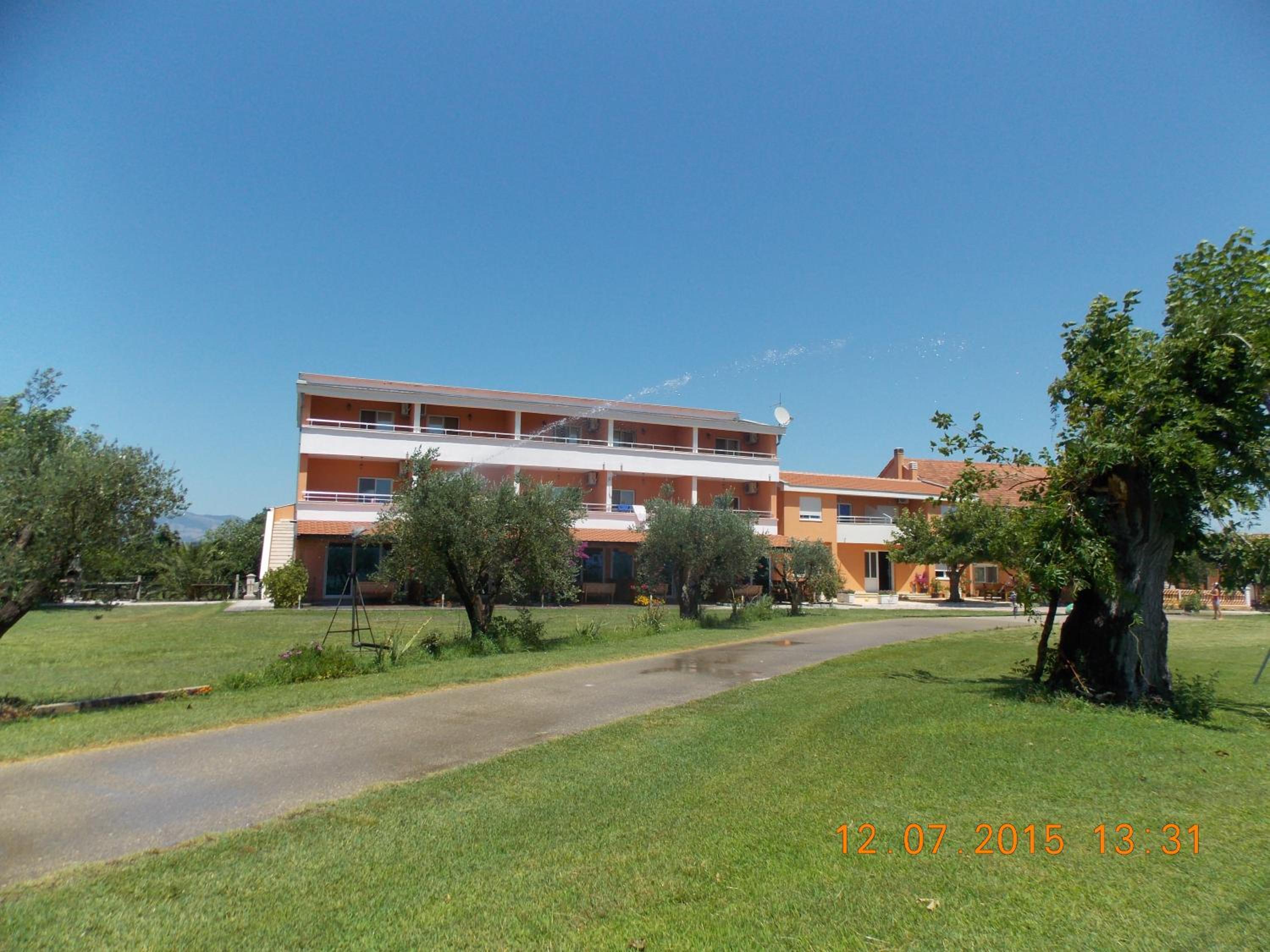 Photo 13