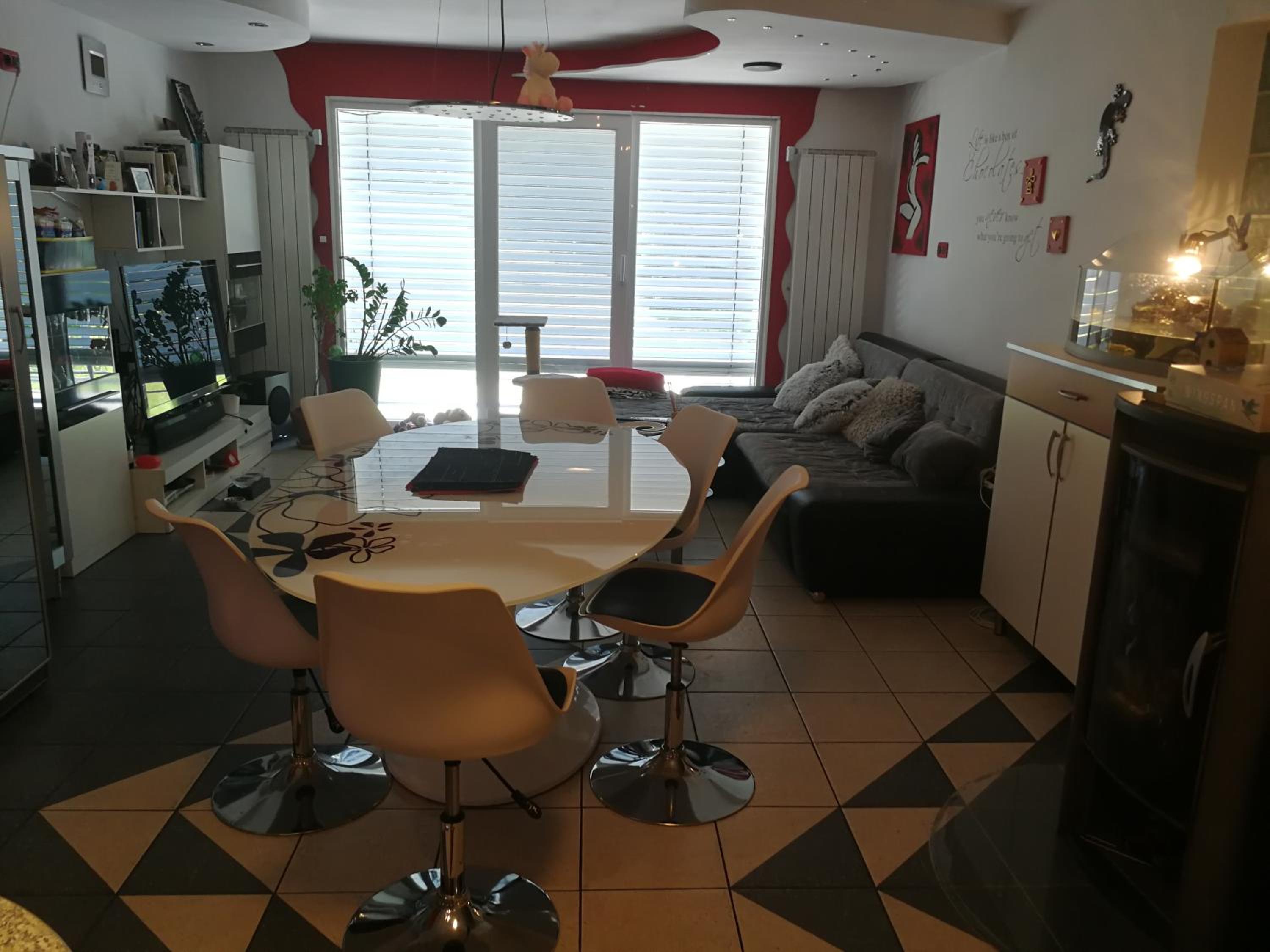 Laura's house