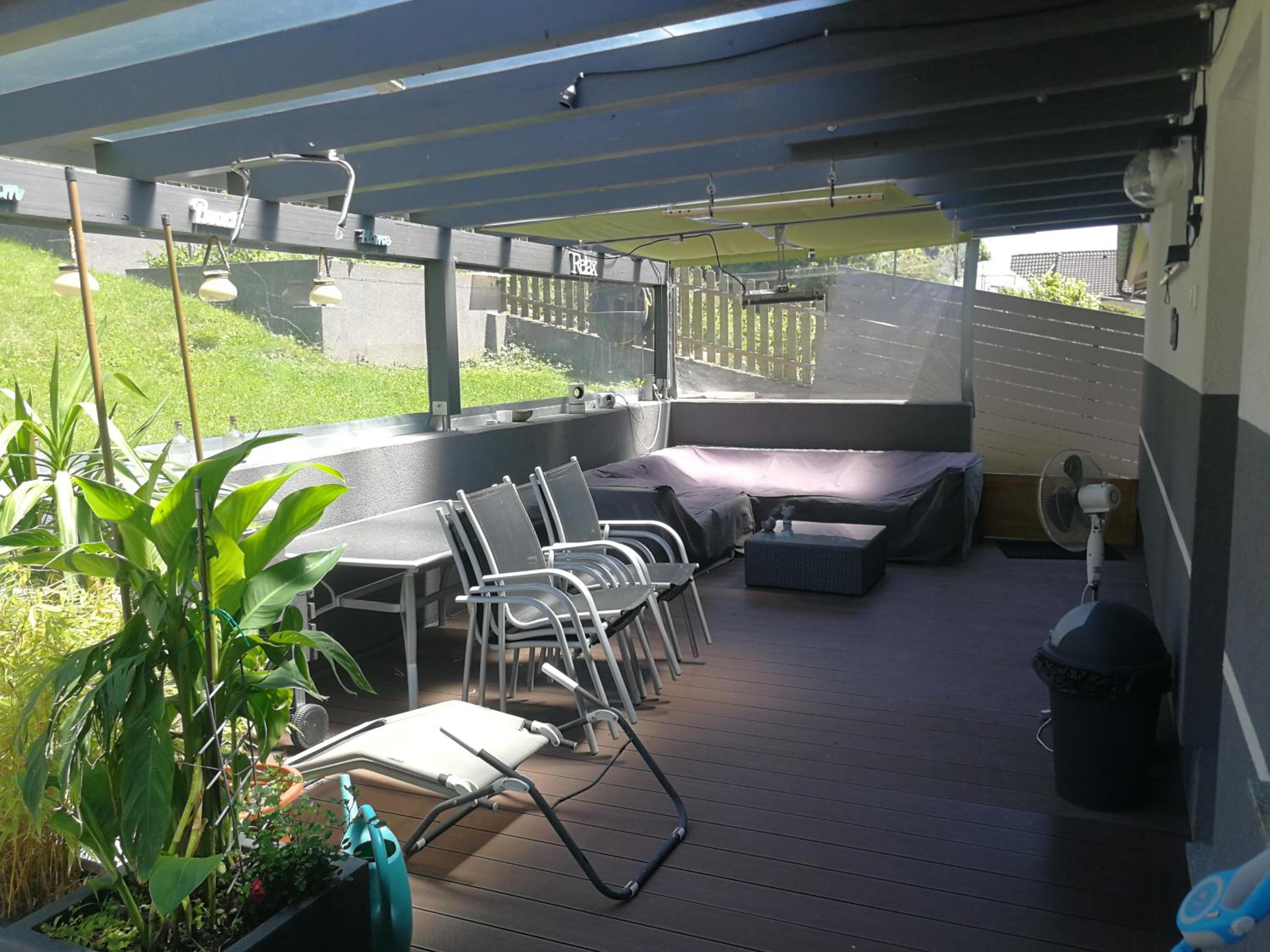 Laura's house