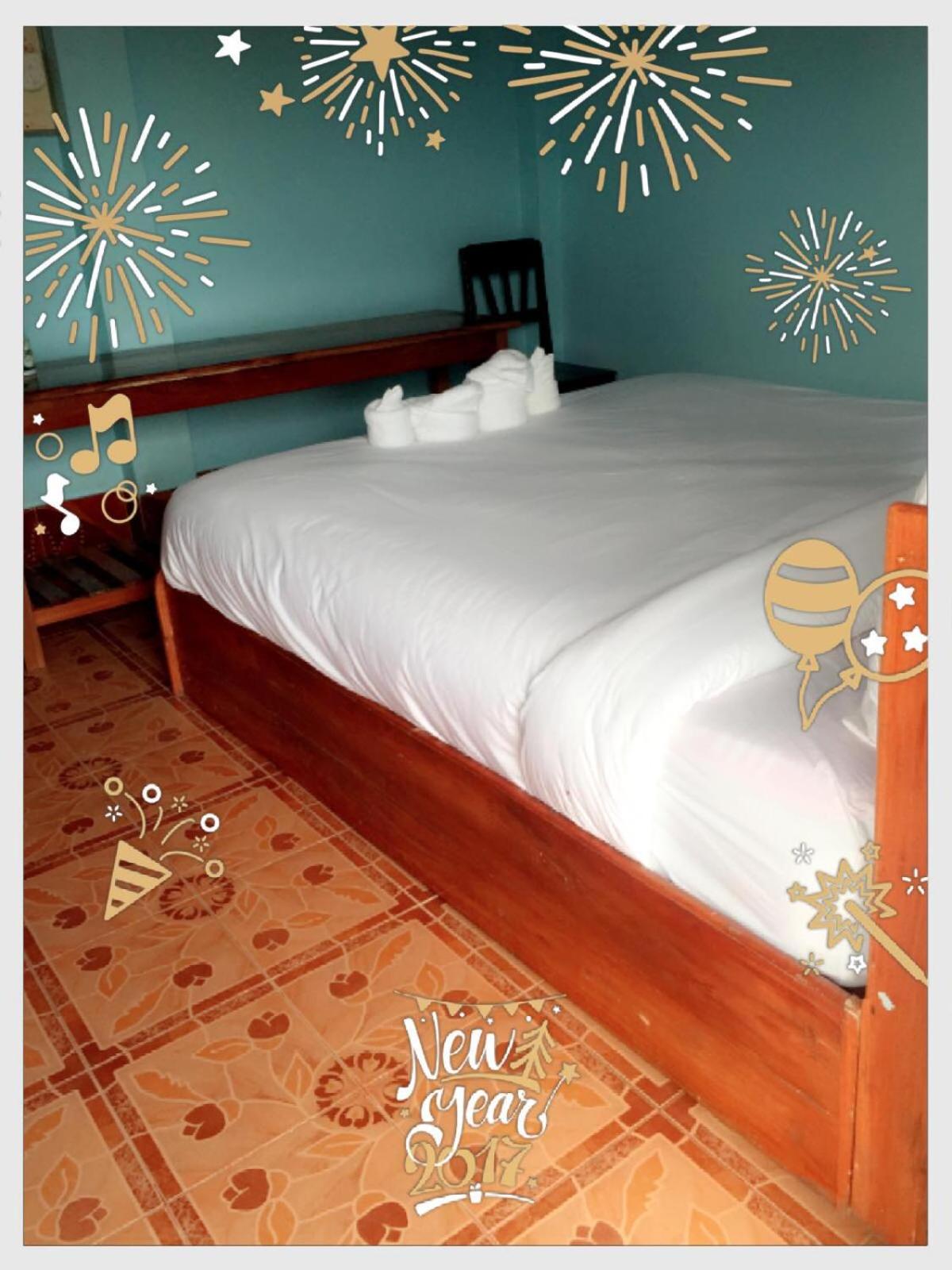 MR Mo Guest House view 3