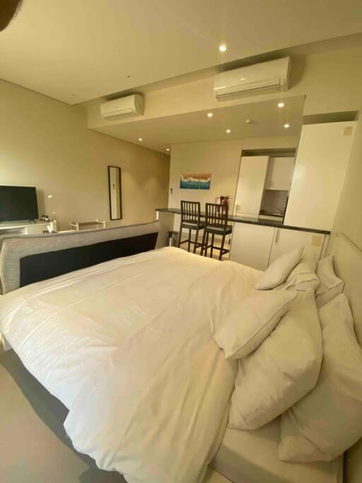 Lovely studio apartment inside Jebel Sifah resort view 4