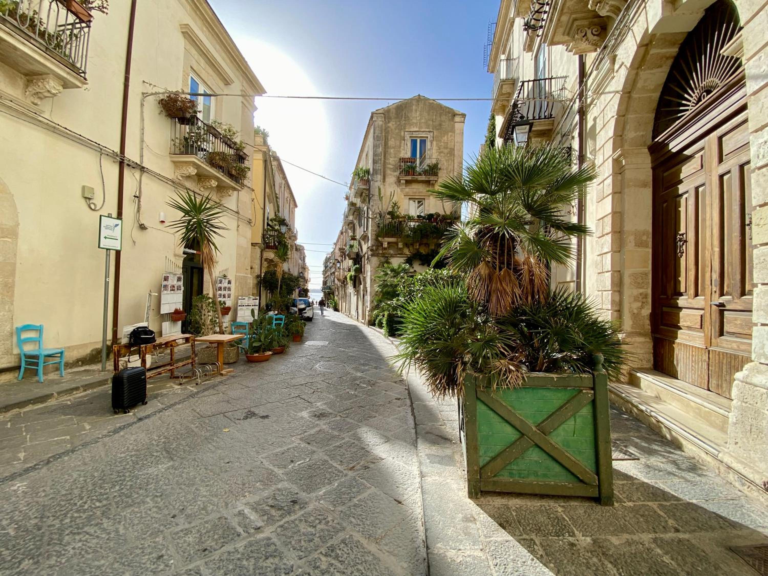 Elegante appartamento in palazzo storico Ortigia view 2