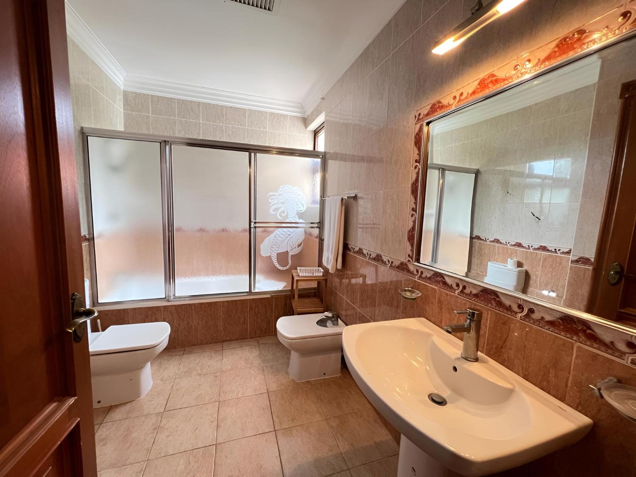 Metro Golf Villa