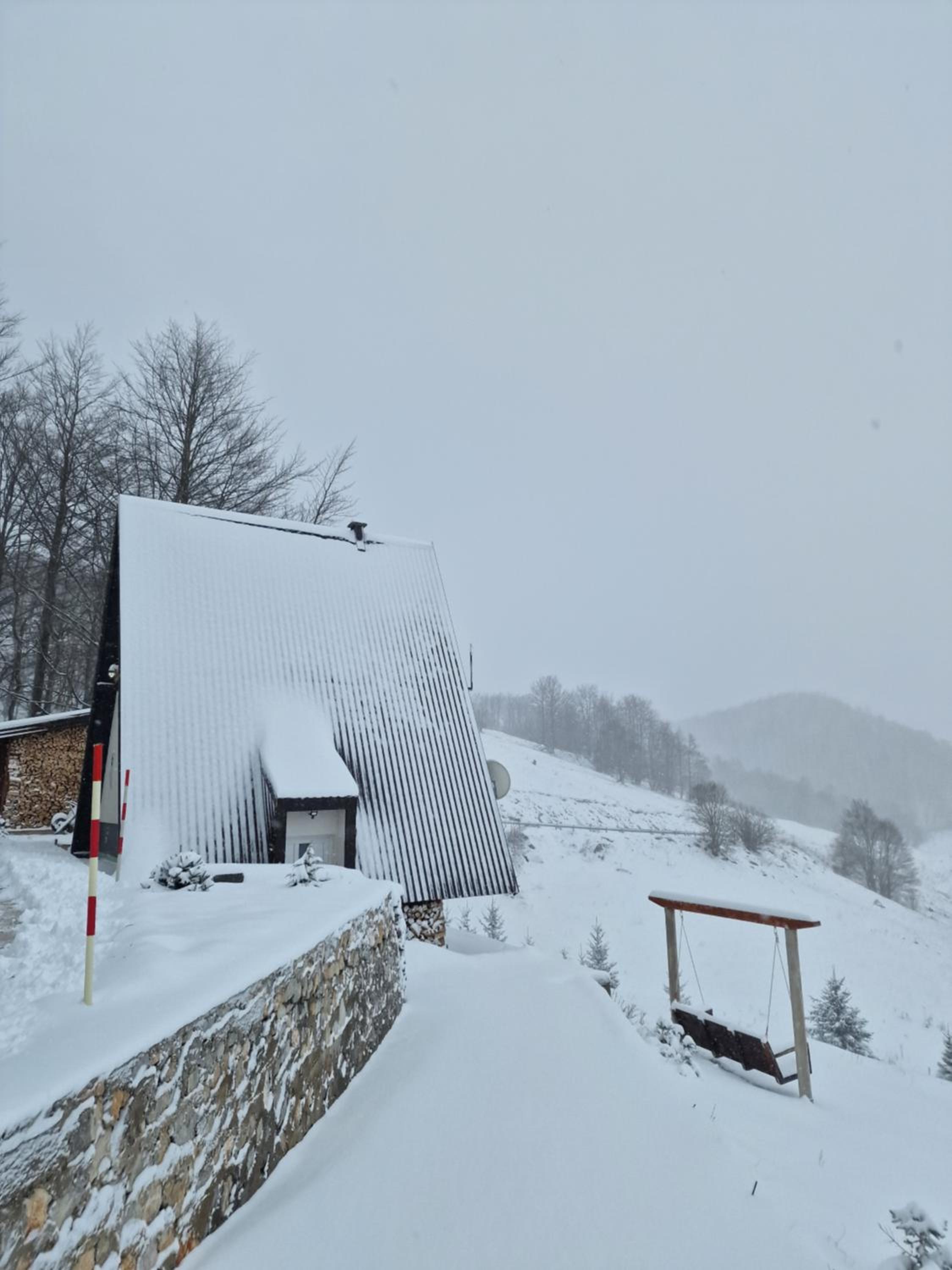 Weekend house NEST Bjelašnica