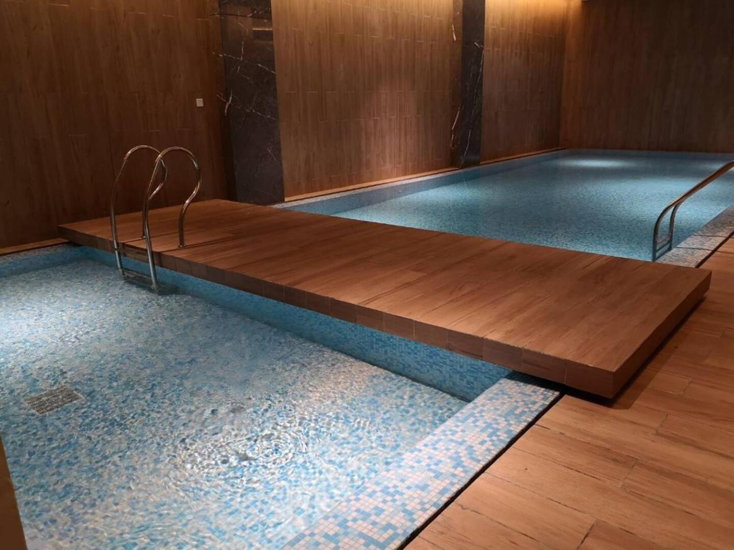 Hotel Taman Anggrek Residences 2br Apartment Apartemen