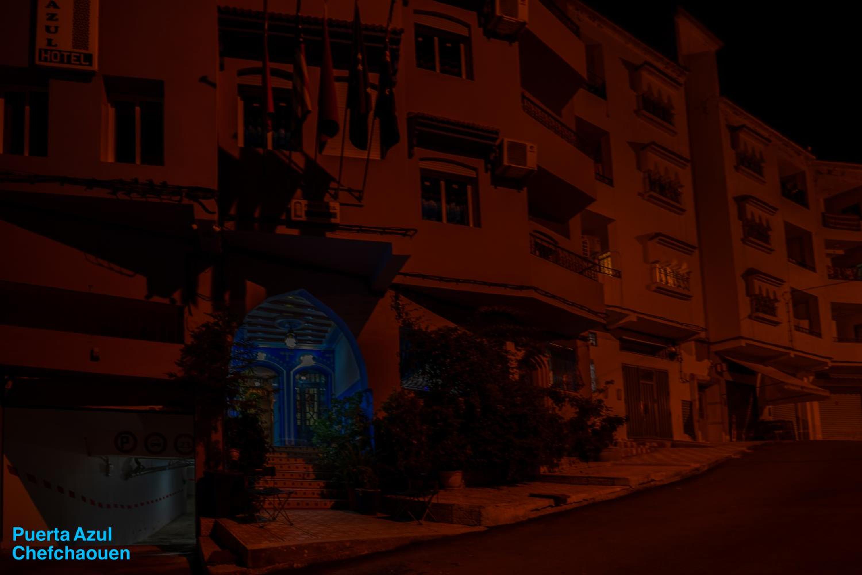 Puerta Azul