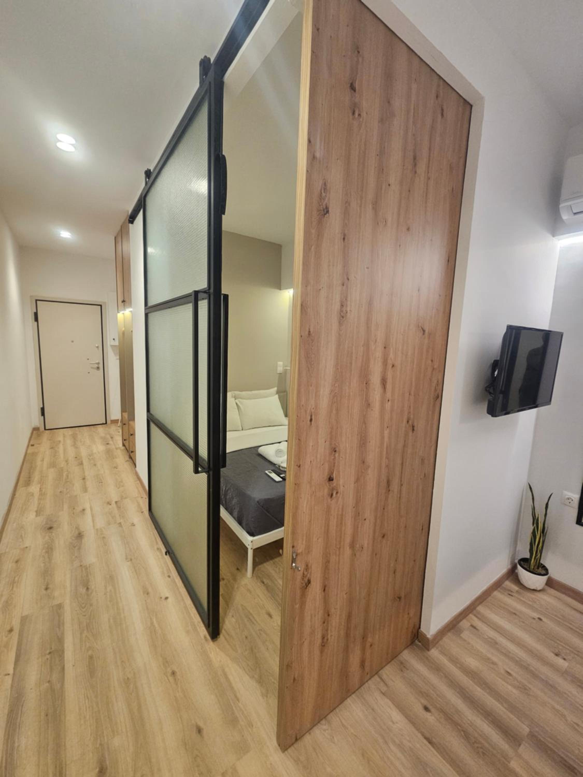 Sun Marco Apartments in Athens