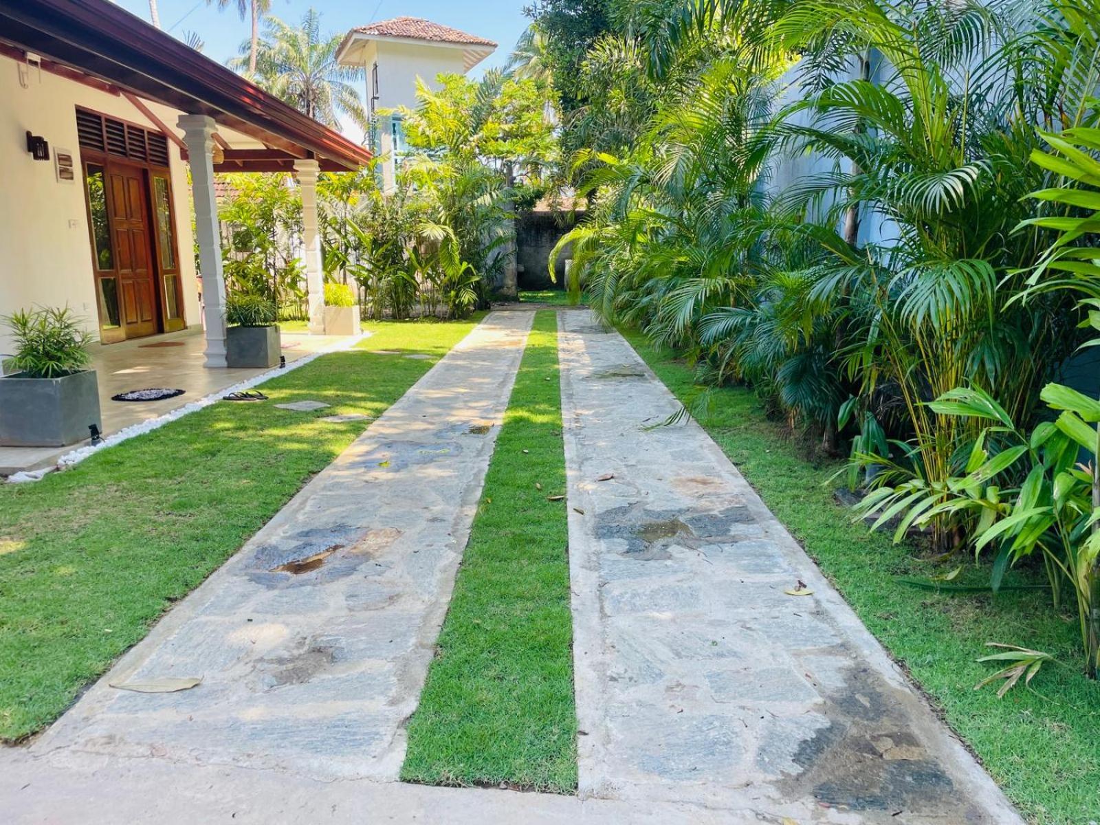 Abhi Villa