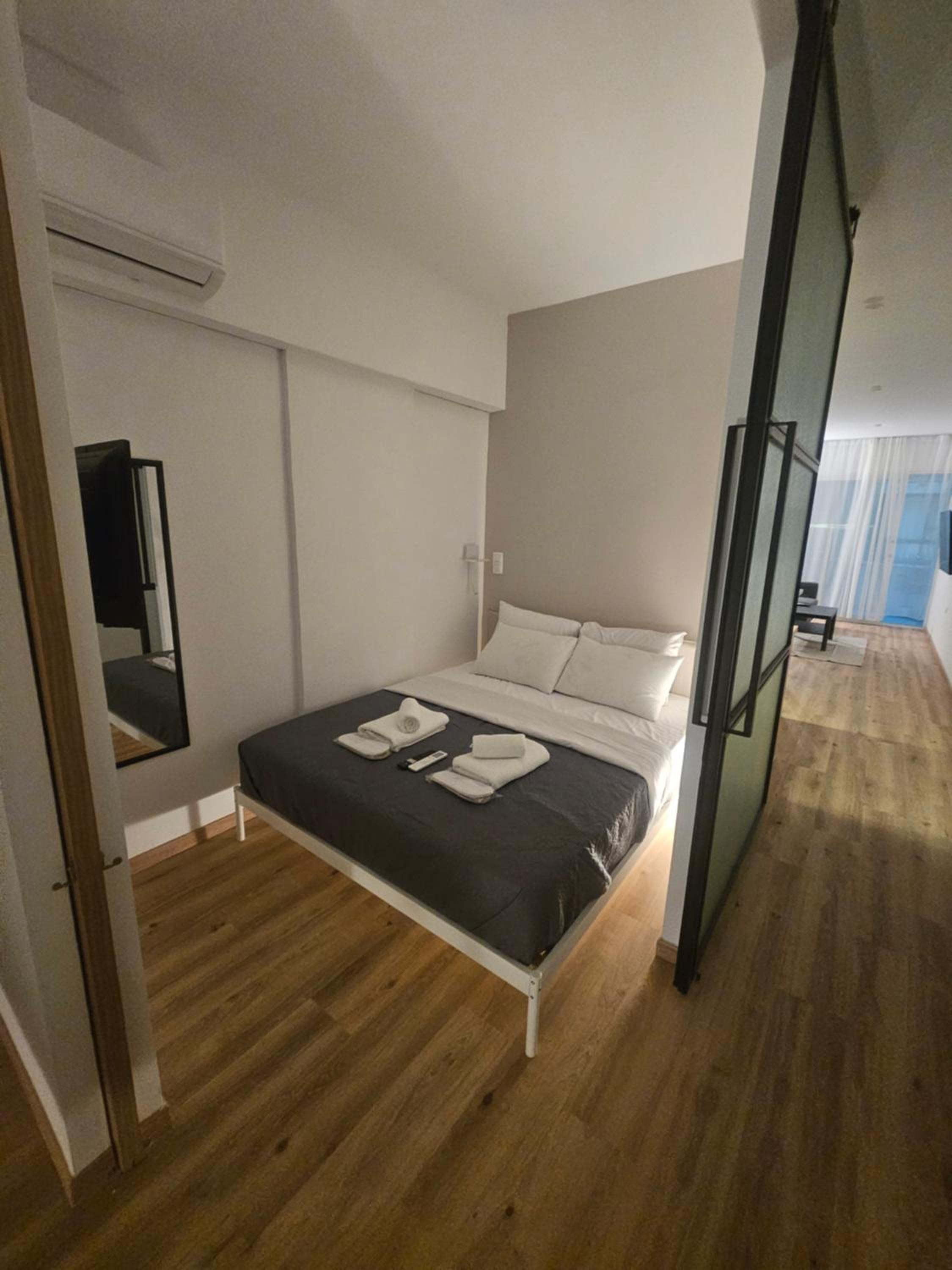 Sun Marco Apartments in Athens