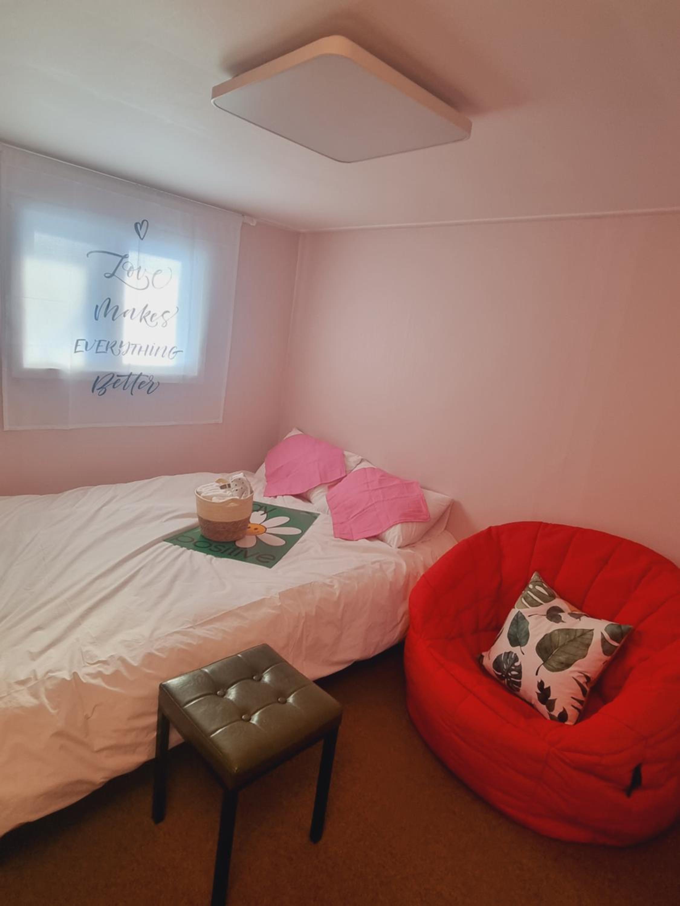SPACE Guesthouse
