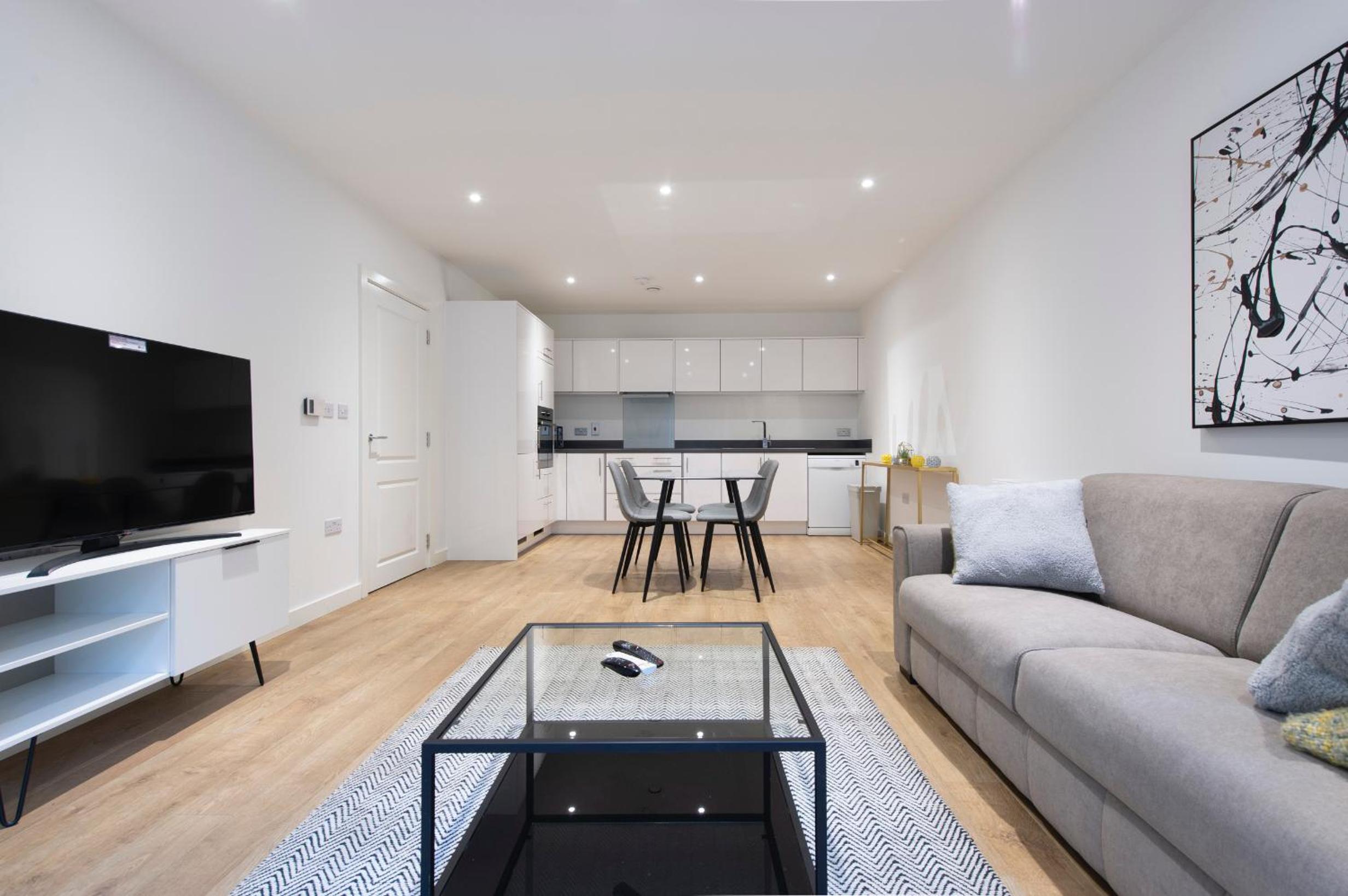 Stunning Luxury 2 Bedroom London Apartment