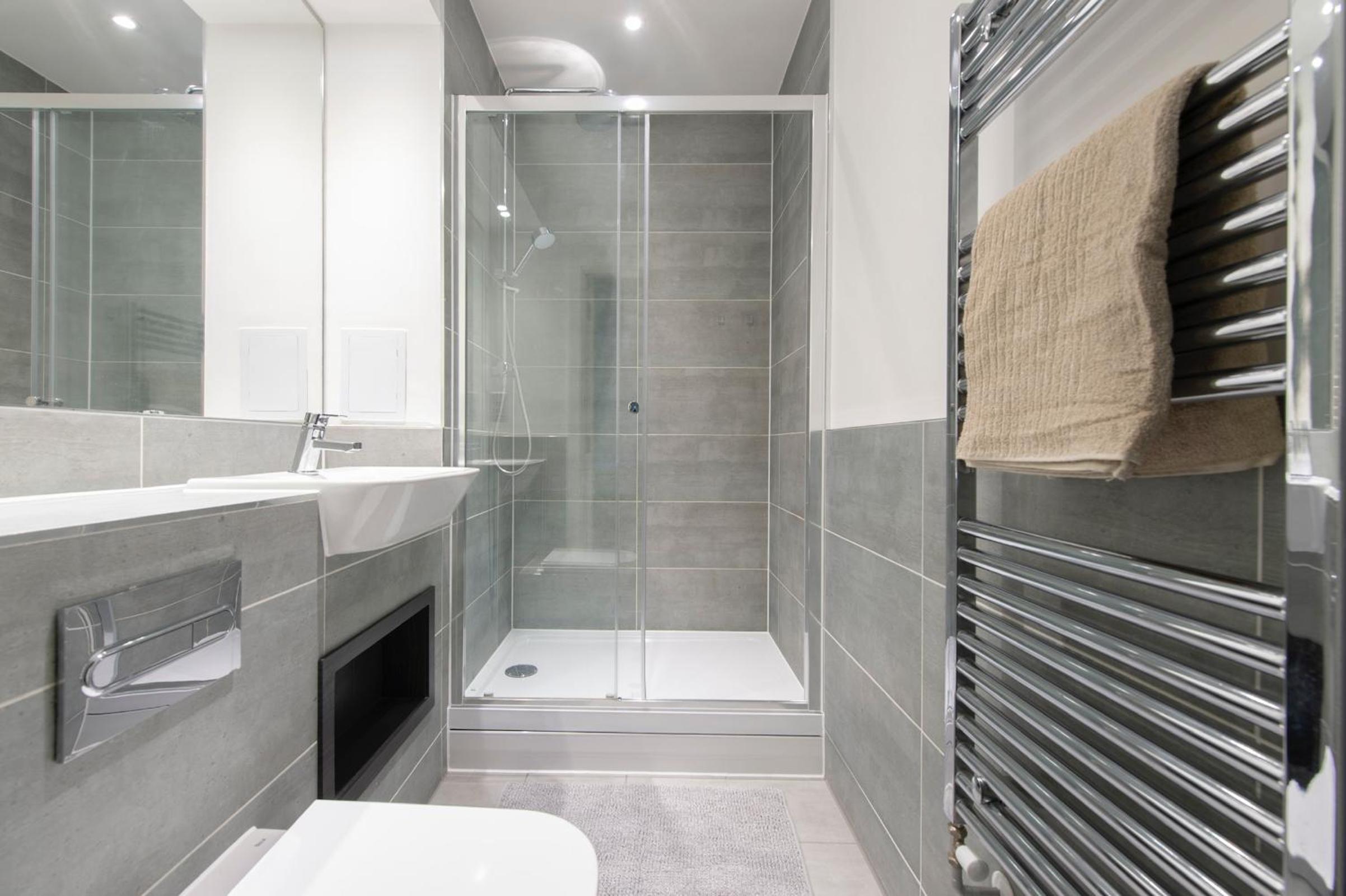 Stunning Luxury 2 Bedroom London Apartment