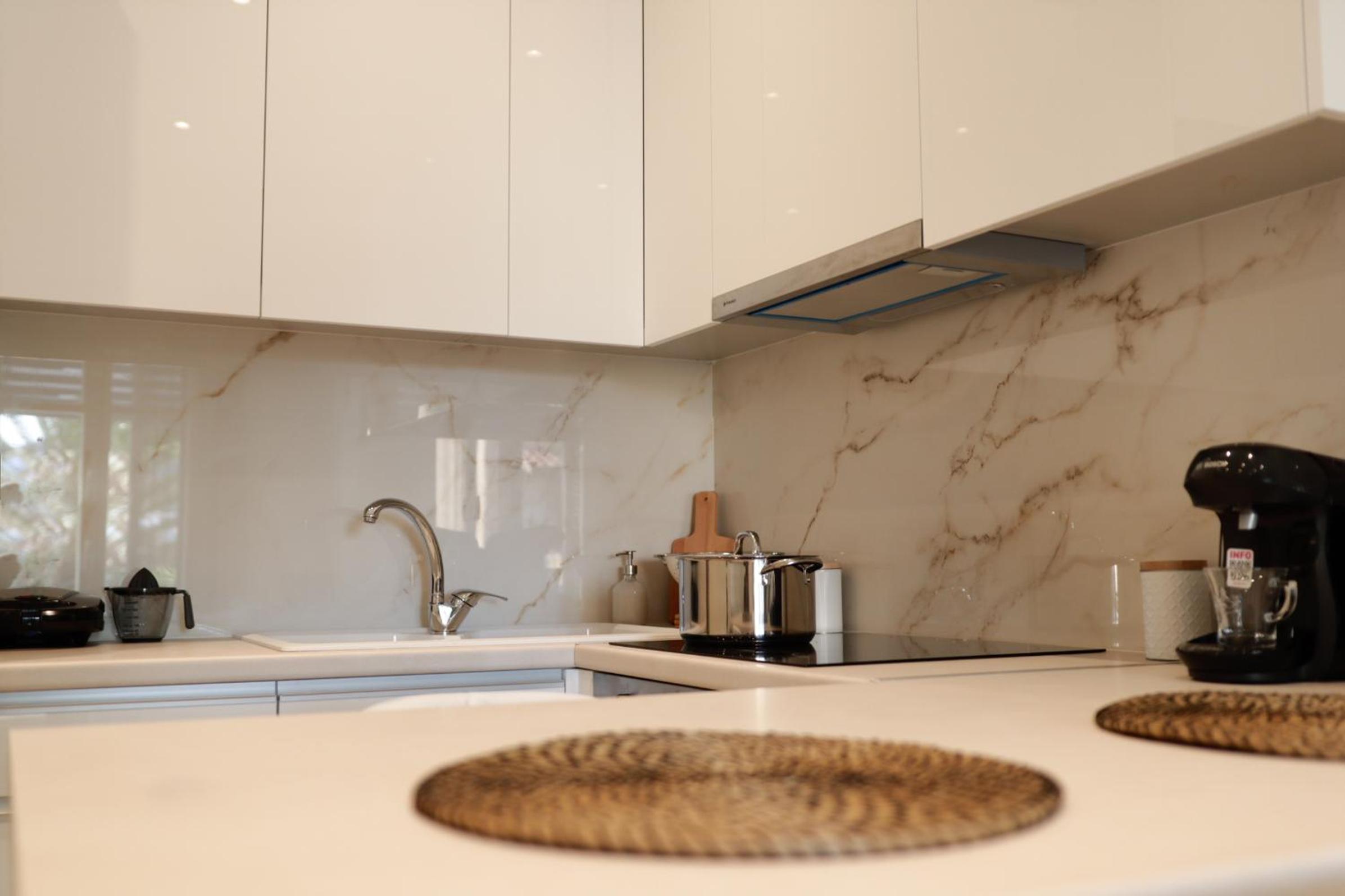 Aster Apartments photo 3