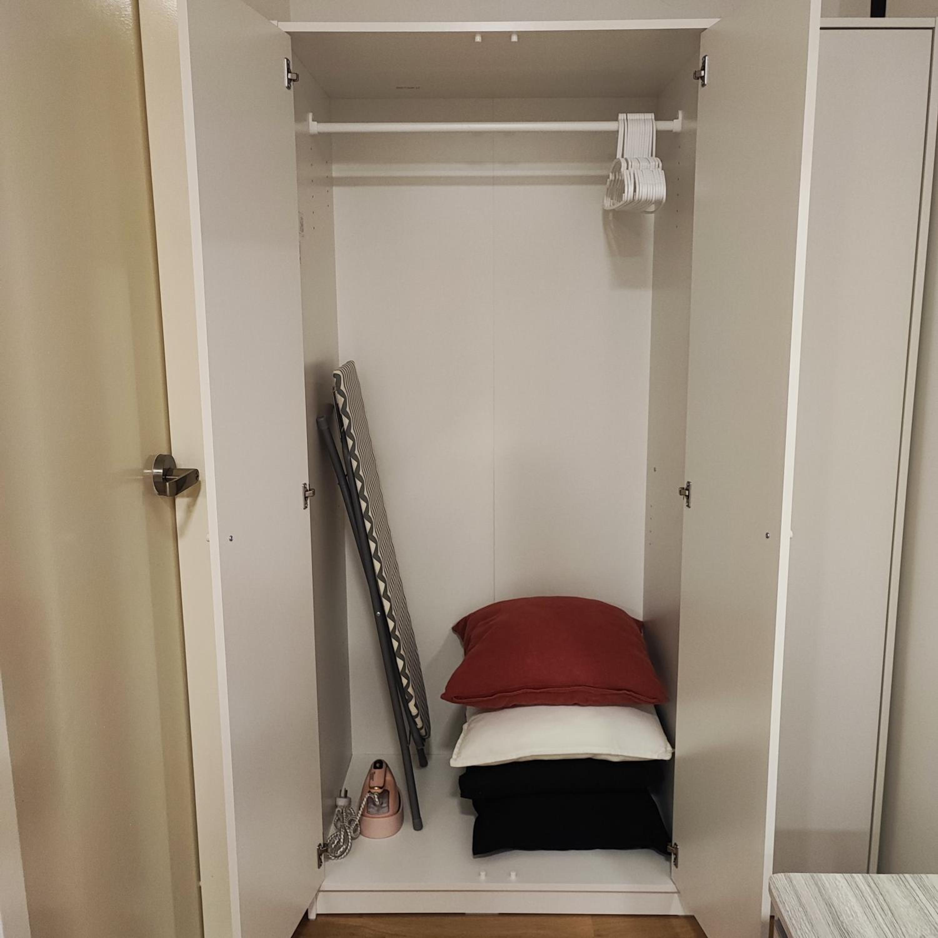 Ekocheras loft link bridge MRT 24h self check in