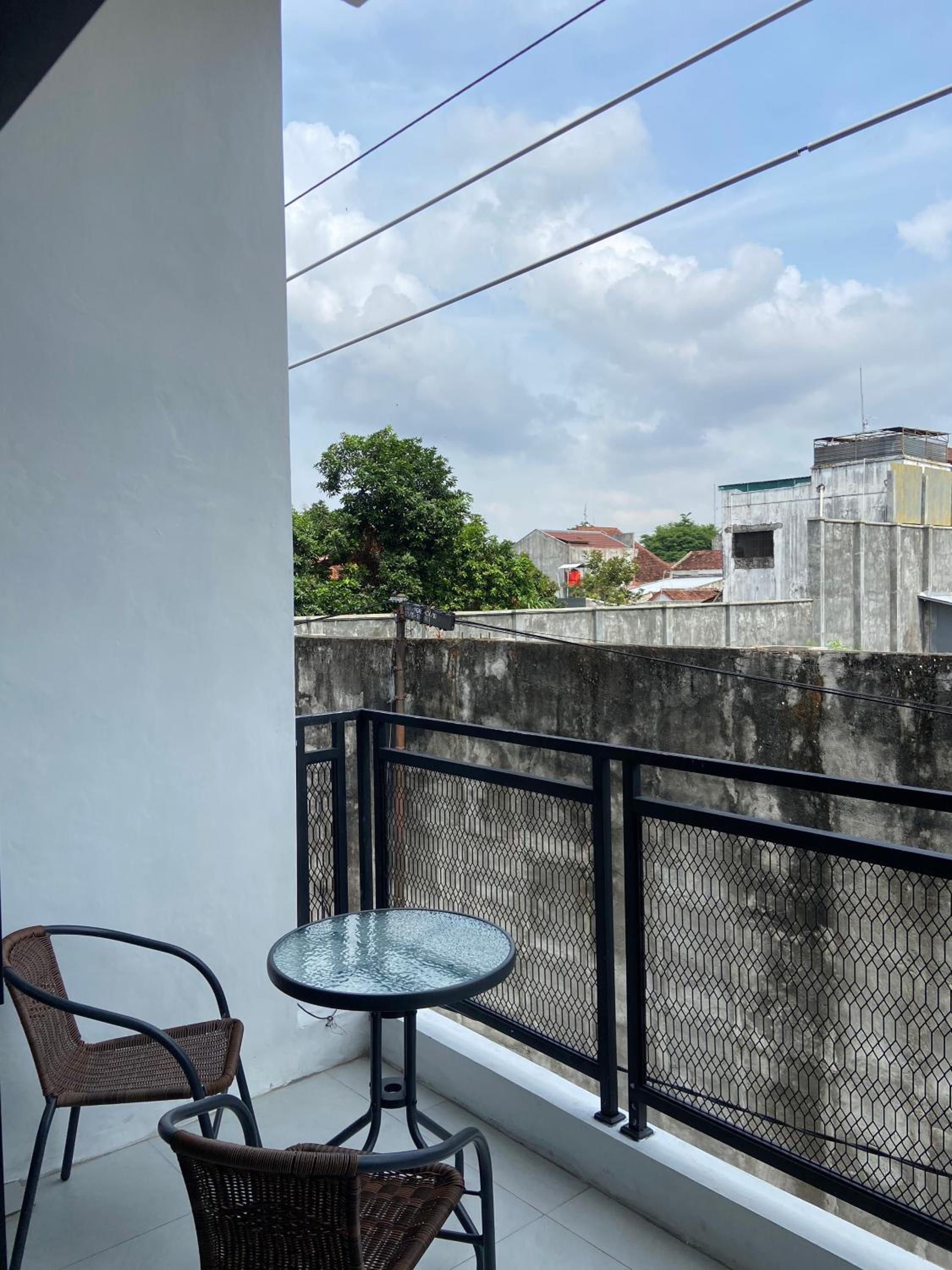 RENJANA BED AND BREAKFAST view 3