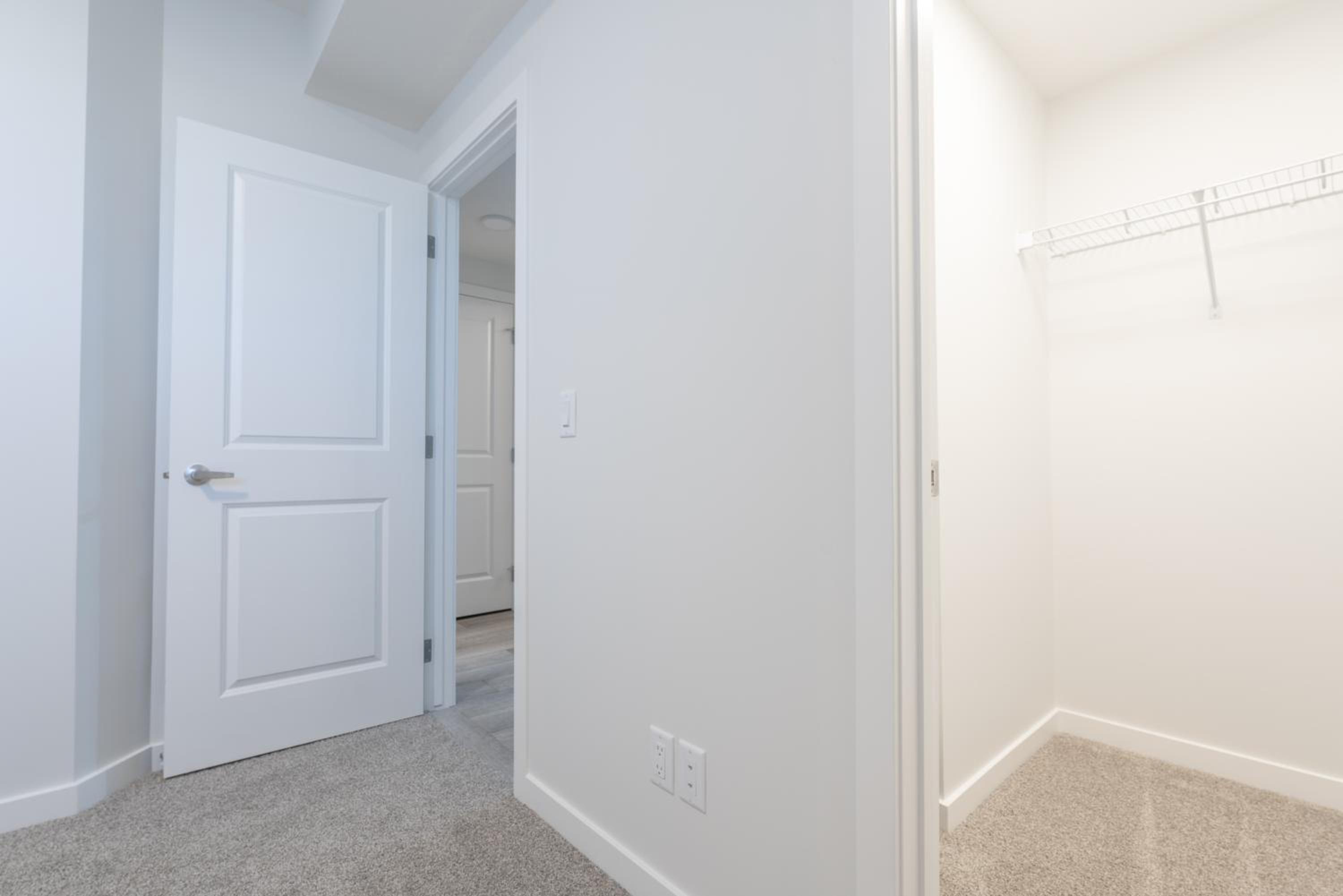 Stylish Getaway 2BD Basement by YMCA and South Health Campus Hospital