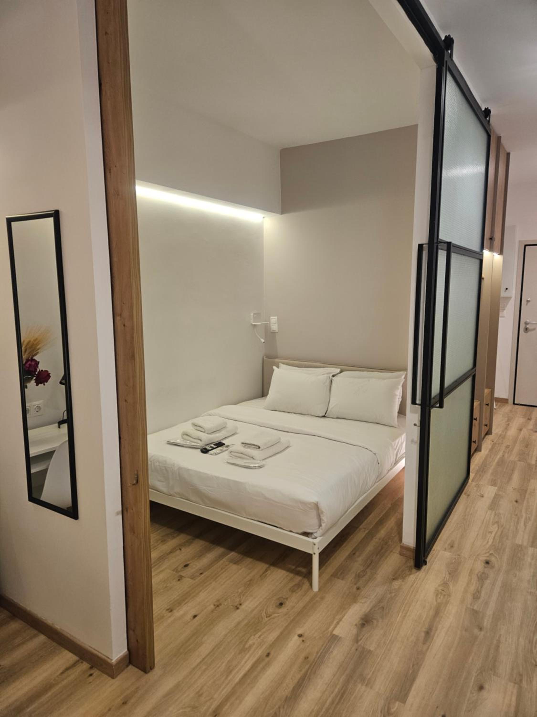 Sun Marco Apartments in Athens