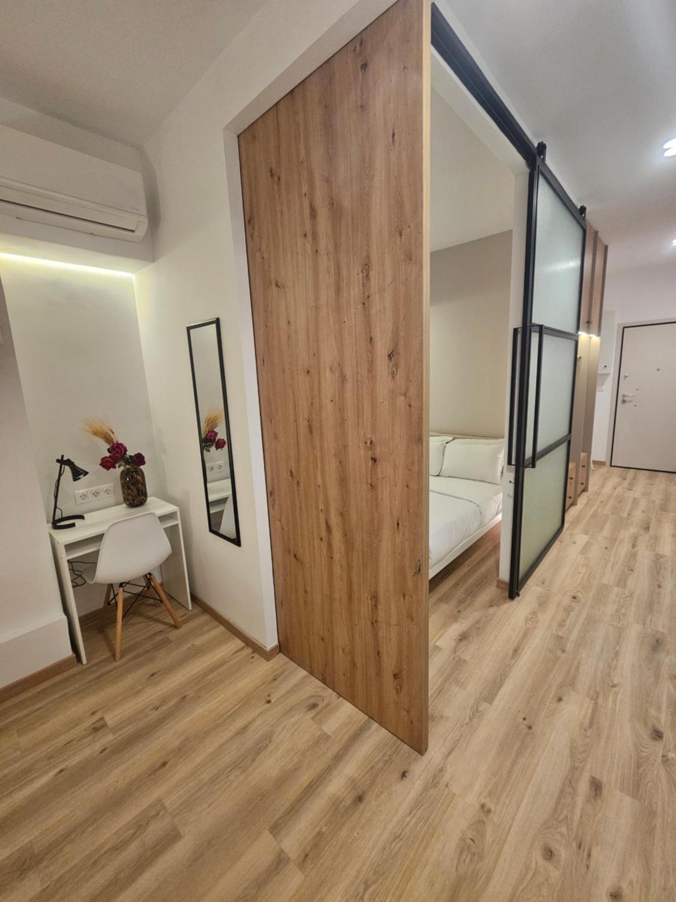Sun Marco Apartments in Athens