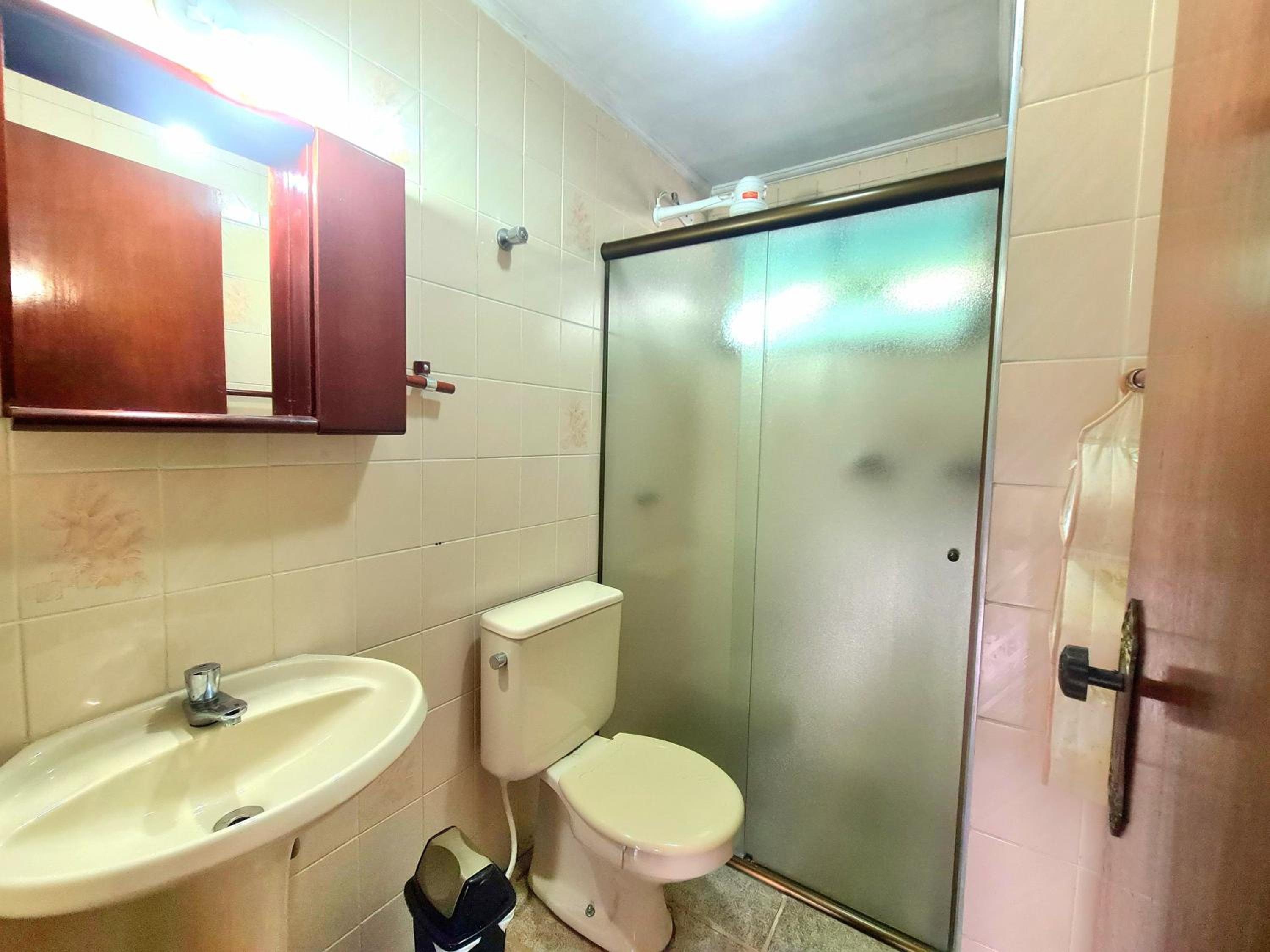 Apartamento com piscina no Itaguá em Ubatuba