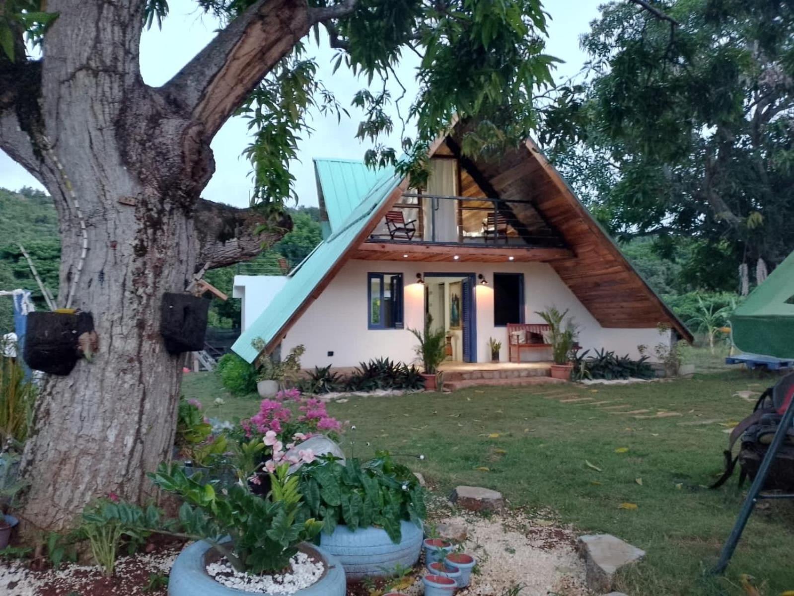 Dreamvilles Ecovillage Eco Villas with Jacuzzi near Beaches