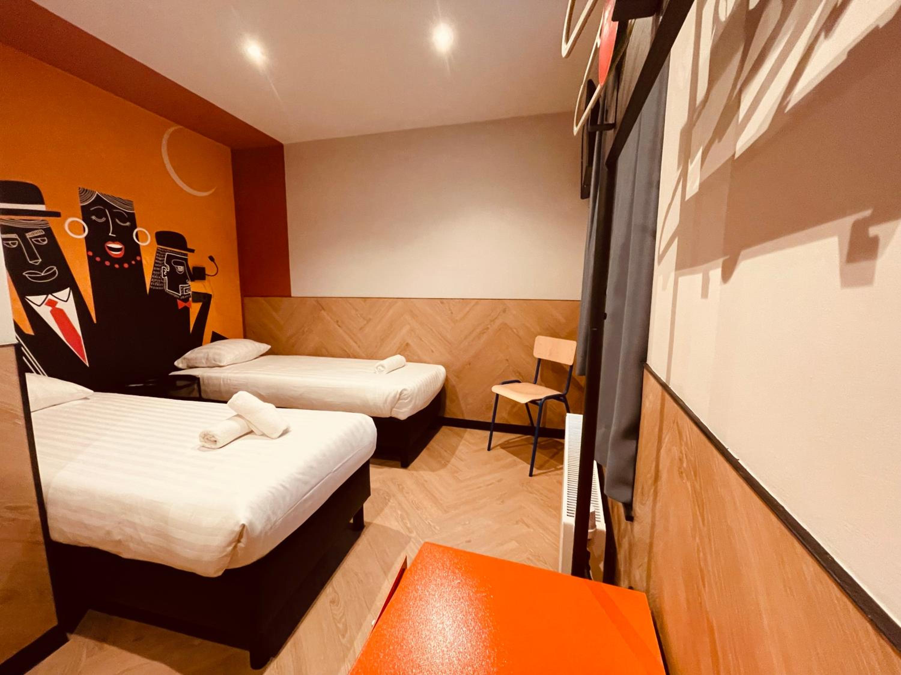 Heart of Amsterdam Hostel