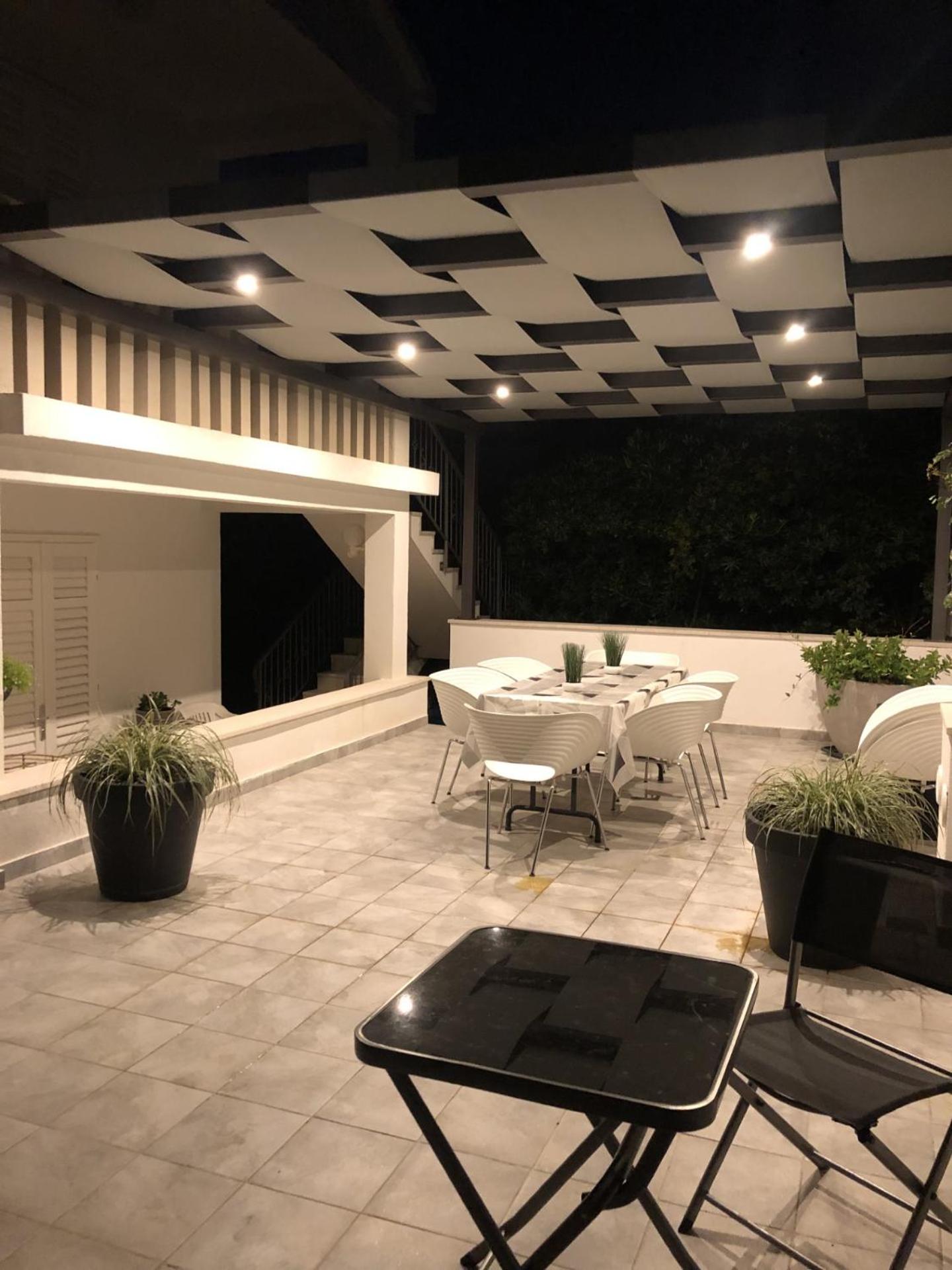 Karina Apartments