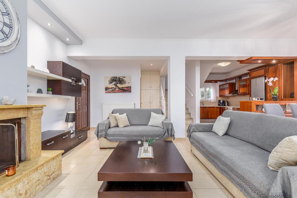 VILLA OLIVIA CORFU - Amazing sea-view 3 bedroom villa with a pool photo 5