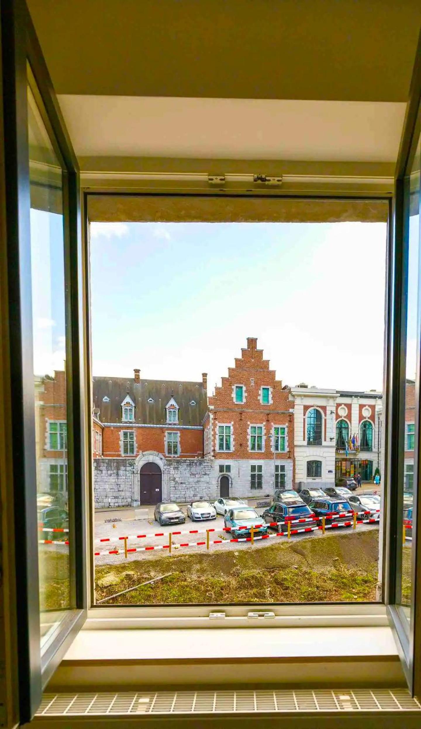 Residence Royal Sélys, City-Center - Bike Parking and Outdoor