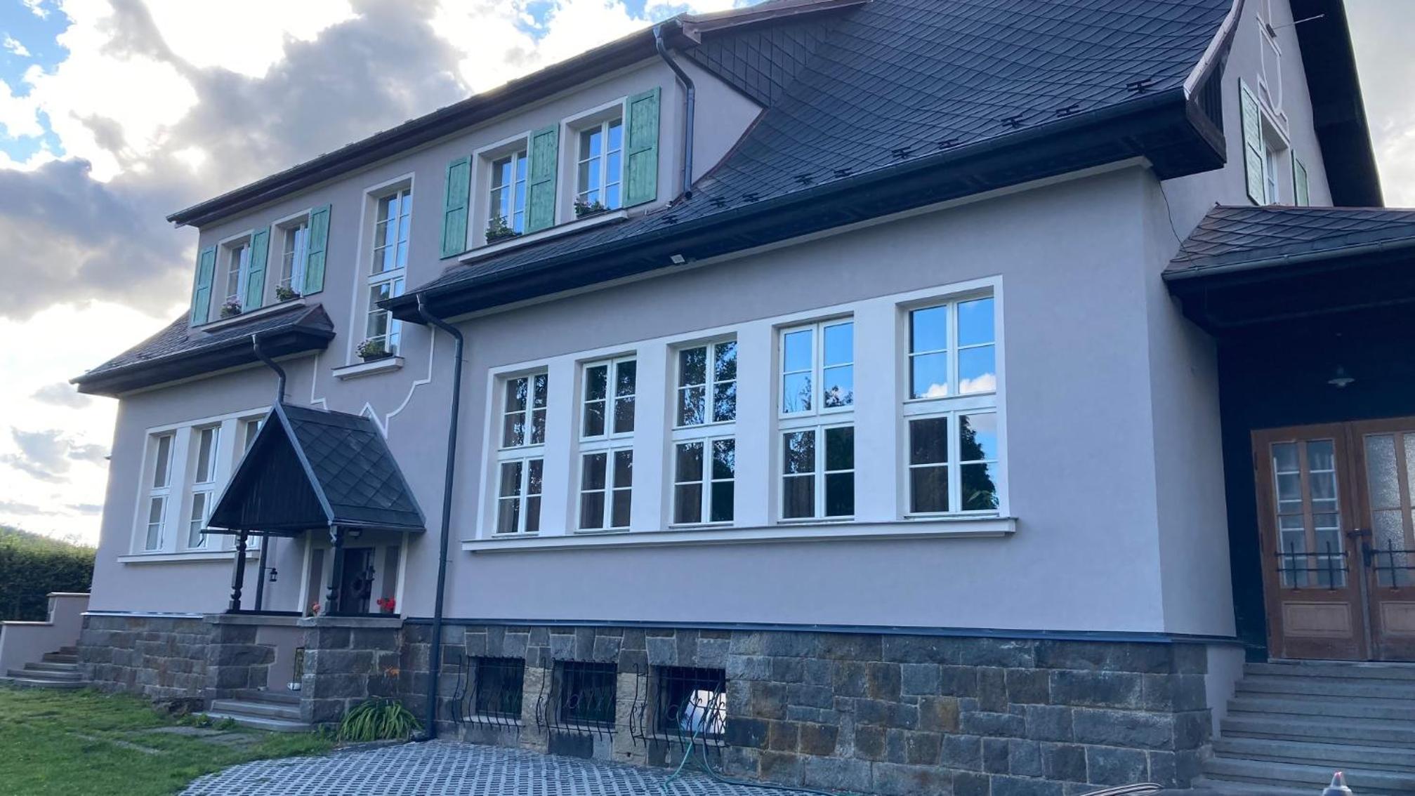 Apartmány Česká Škola view 2