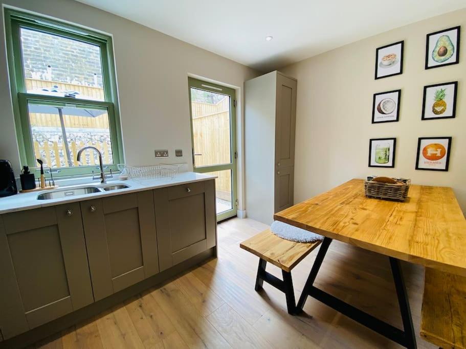 Luxurious Beach House Chesil Beach. Sleeps 6 view 2