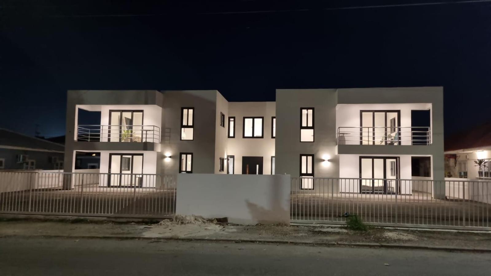 Whitehouse Boulevard, close to Mambo Beach and City Centre