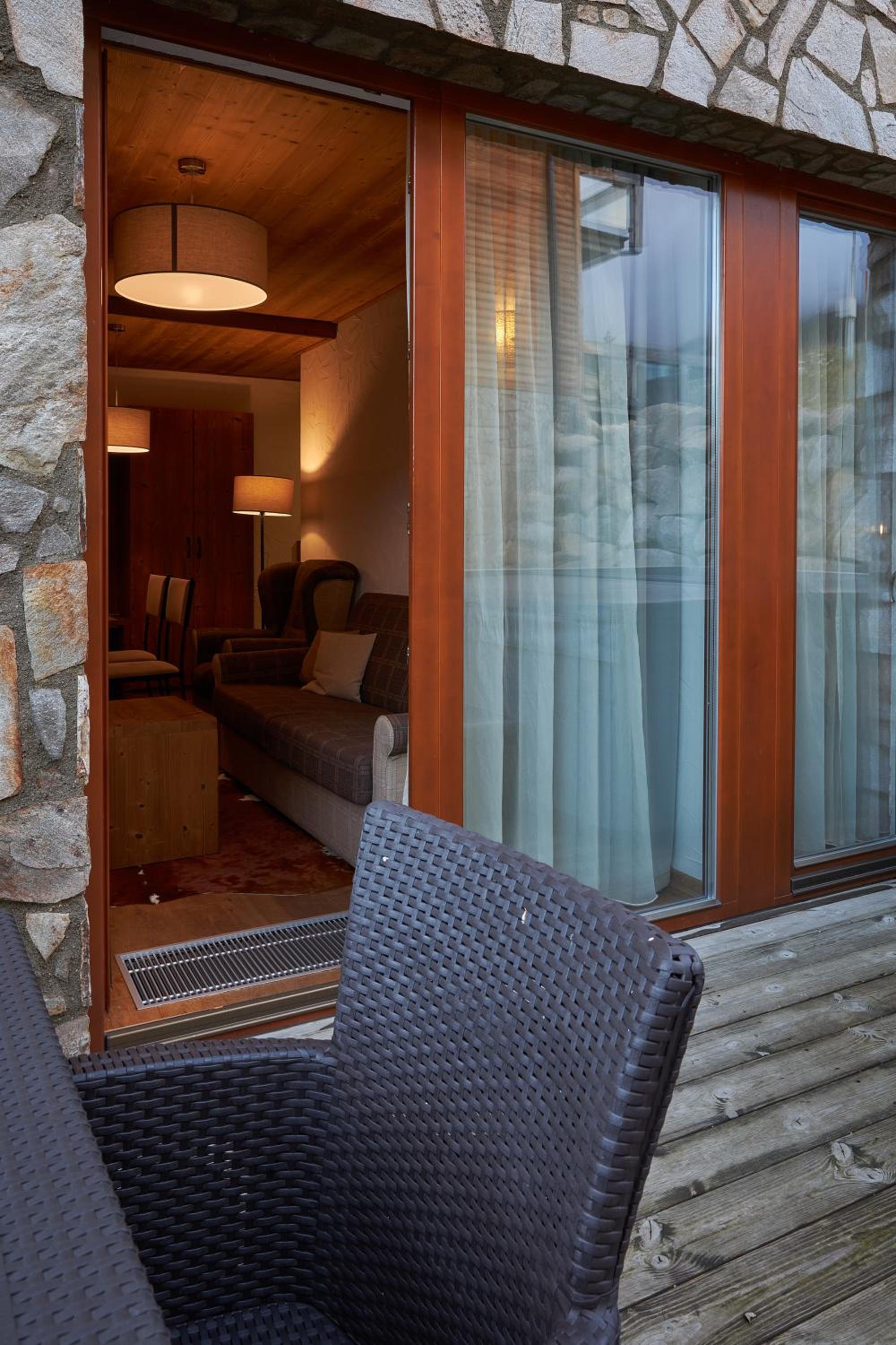 Chalets Jasná Centrum APARTMENT L - Free Jacuzzi & Sauna and Chopok view