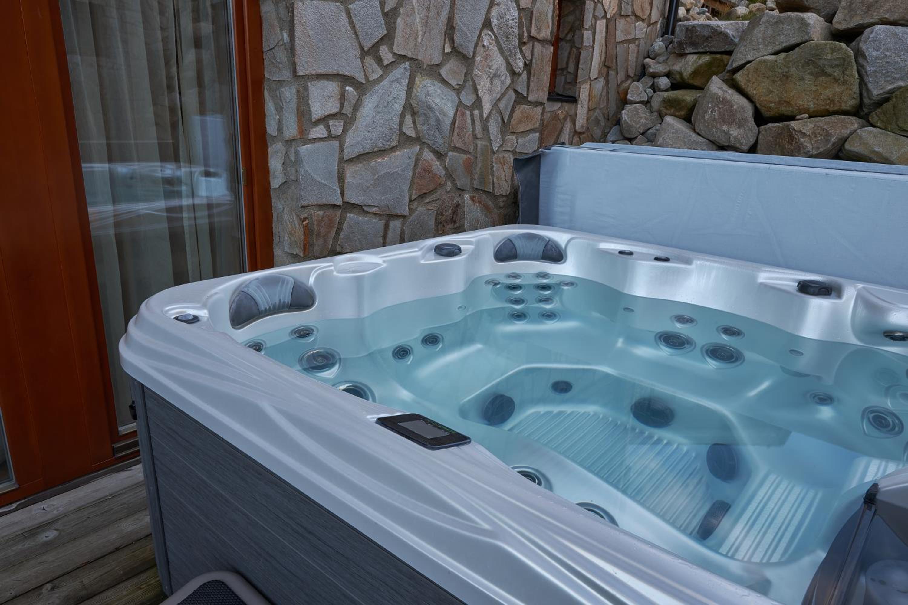 Chalets Jasná Centrum APARTMENT L - Free Jacuzzi & Sauna and Chopok view