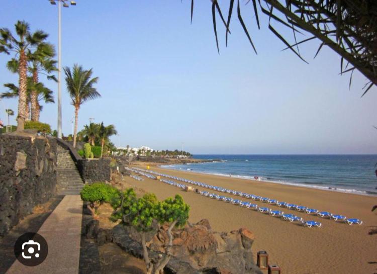 Puerto del Carmen Las caracolas Acogedor espacioso y luminoso apartamento cerca del mar