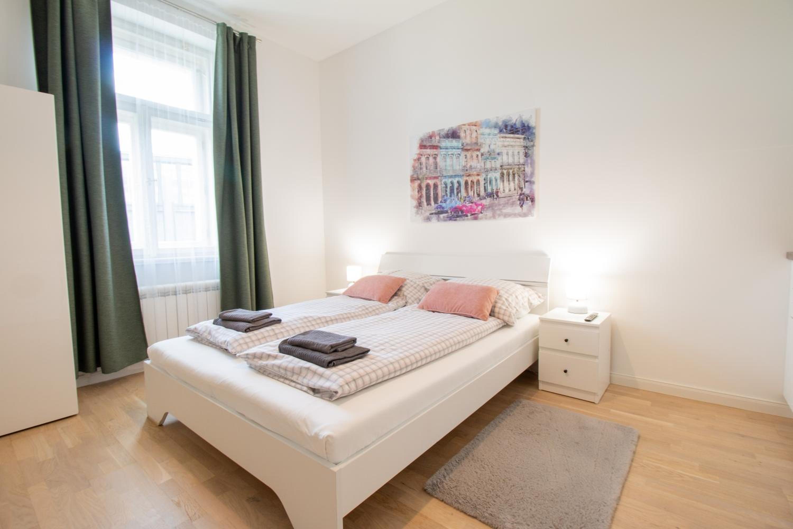 Washingtonova CR apartments