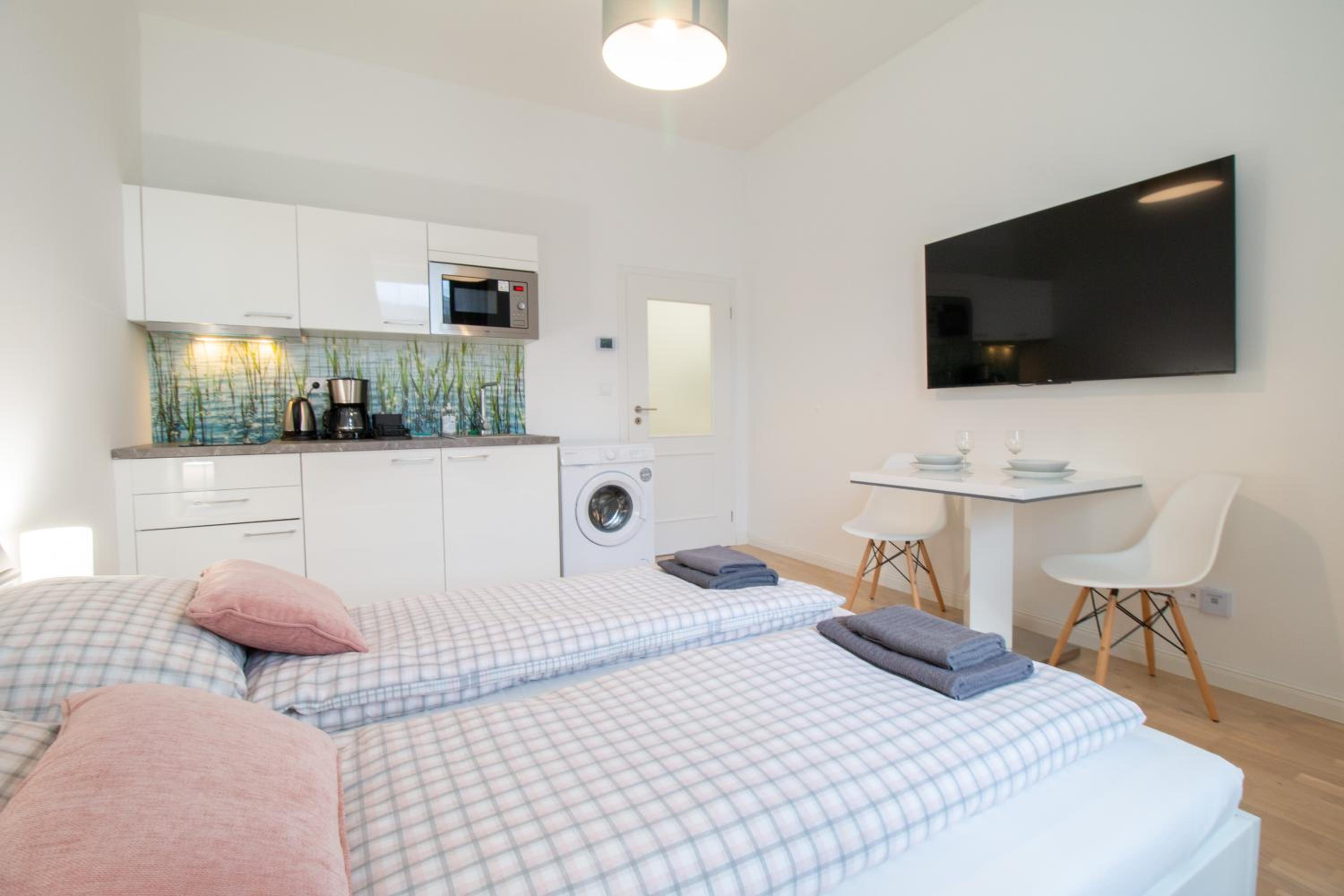 Washingtonova CR apartments
